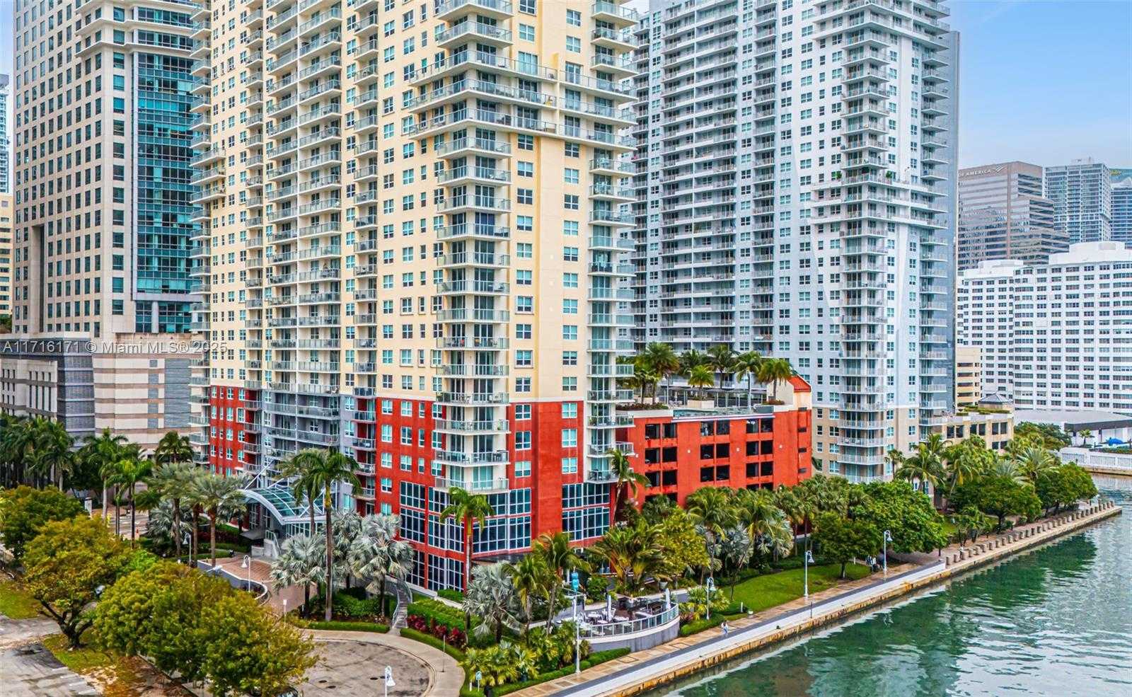 Small Image of 1155 BRICKELL BAY DR #1903, Miami Number 29