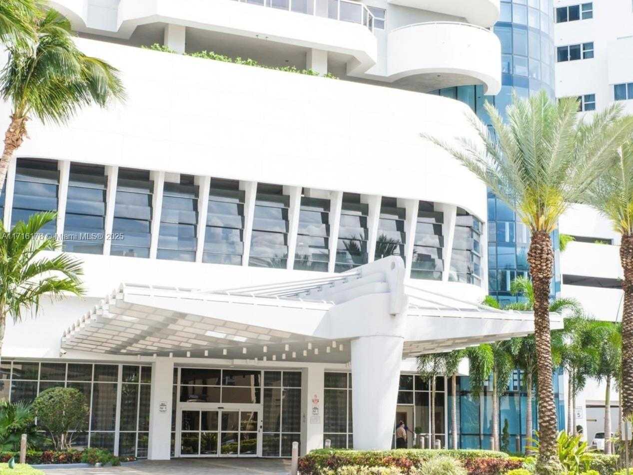 Small Image of 6301 COLLINS AVE #1402, Miami Beach Number 19