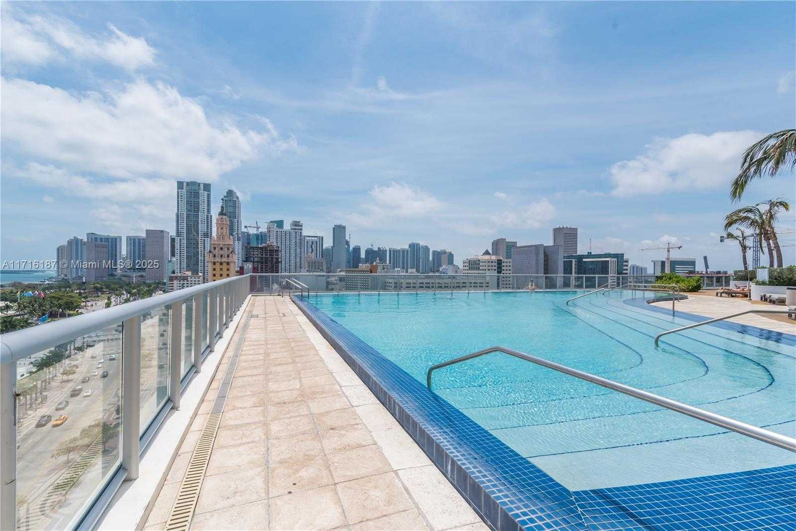 Small Image of 888 BISCAYNE BLVD #3506, Miami Number 22