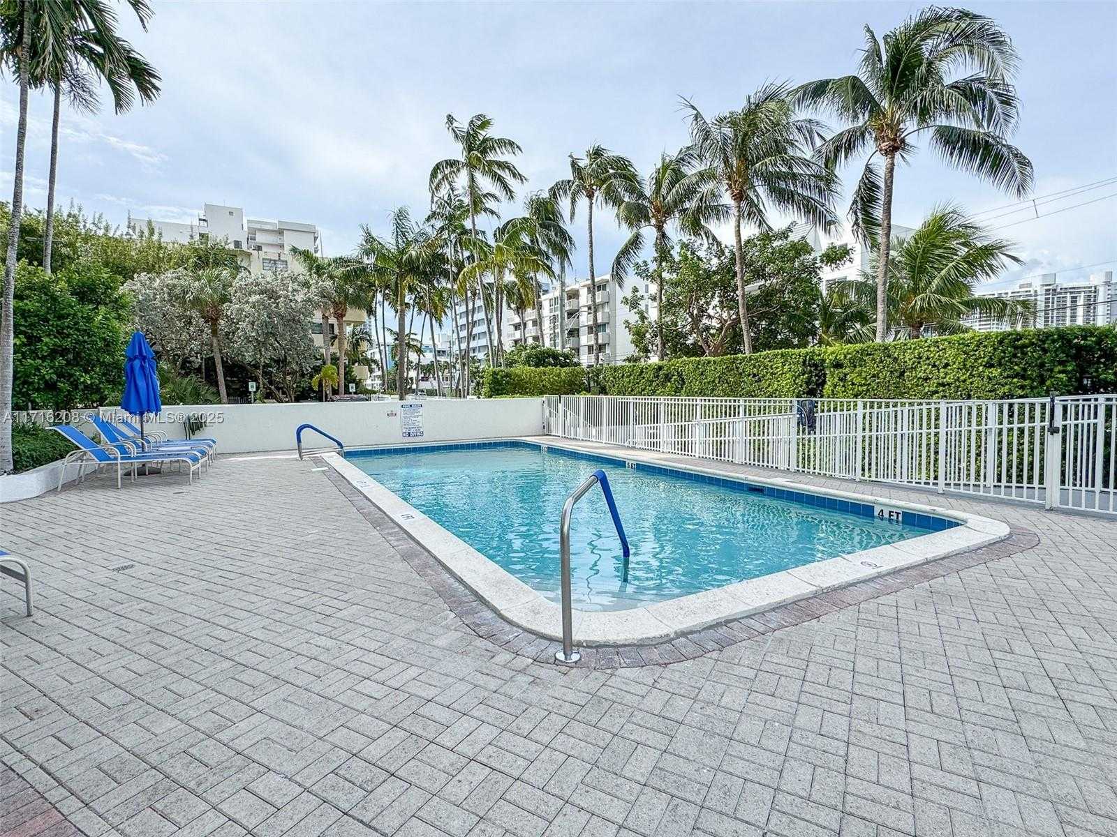 Small Image of 1688 WEST AVE #1004, Miami Beach Number 16