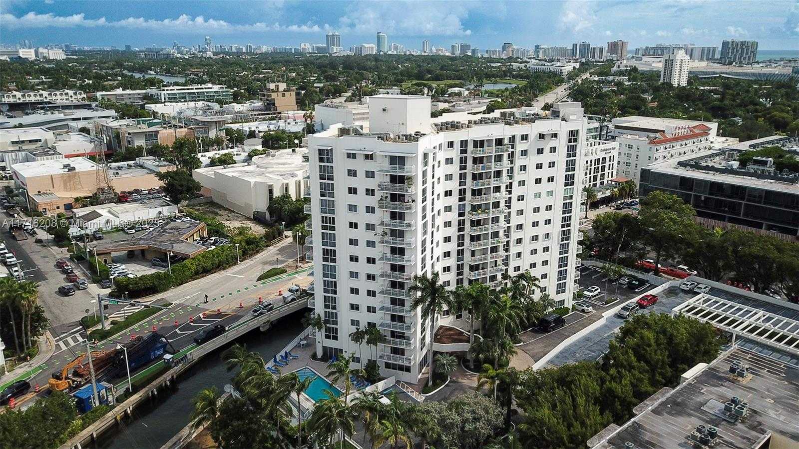 Small Image of 1688 WEST AVE #1004, Miami Beach Number 18