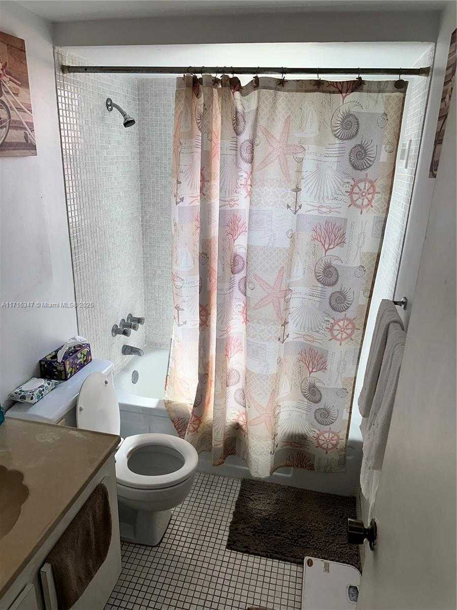Imagen de Pequeño Objeto