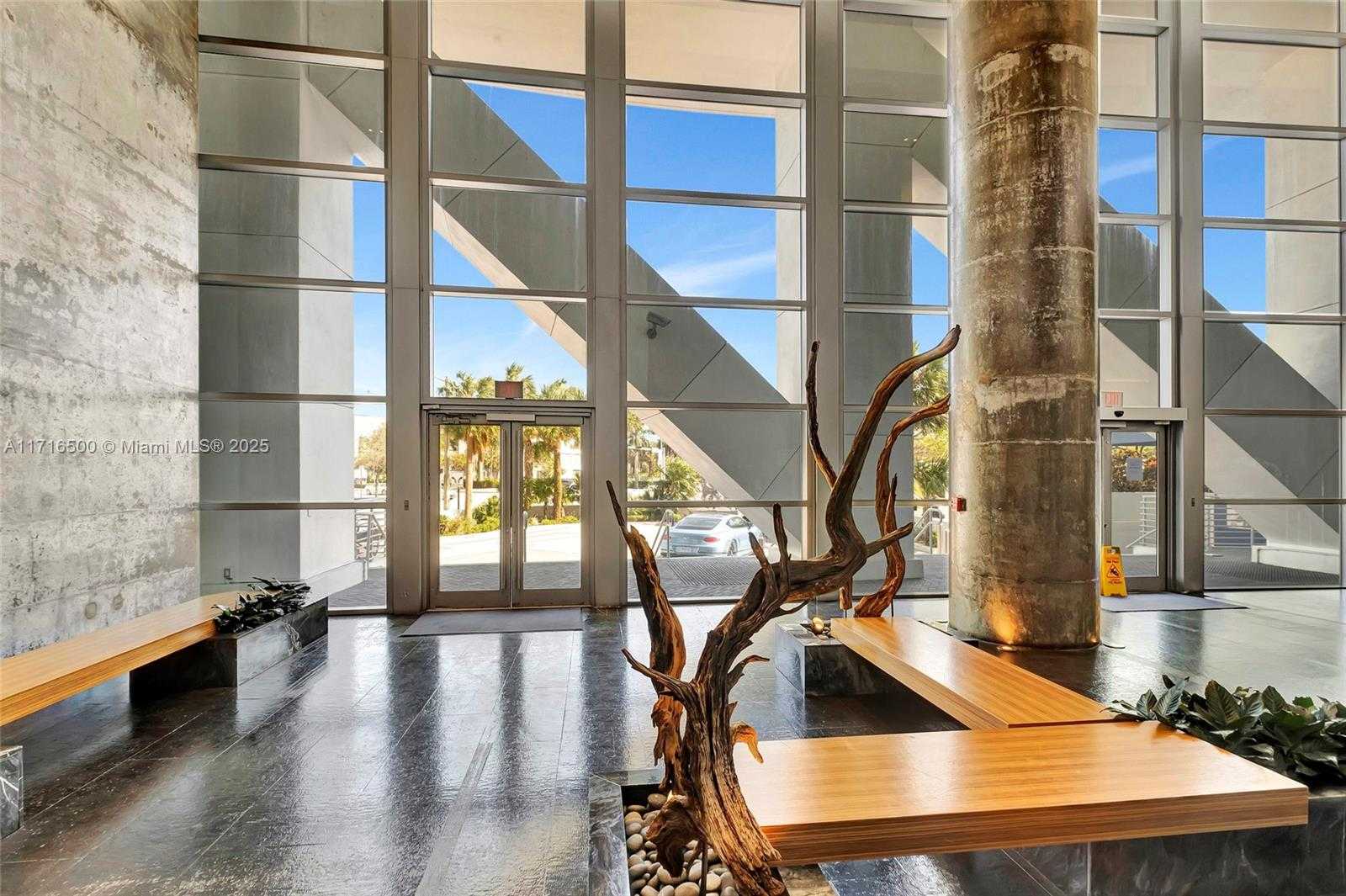 Small Image of 888 BISCAYNE BLVD #411, Miami Number 19