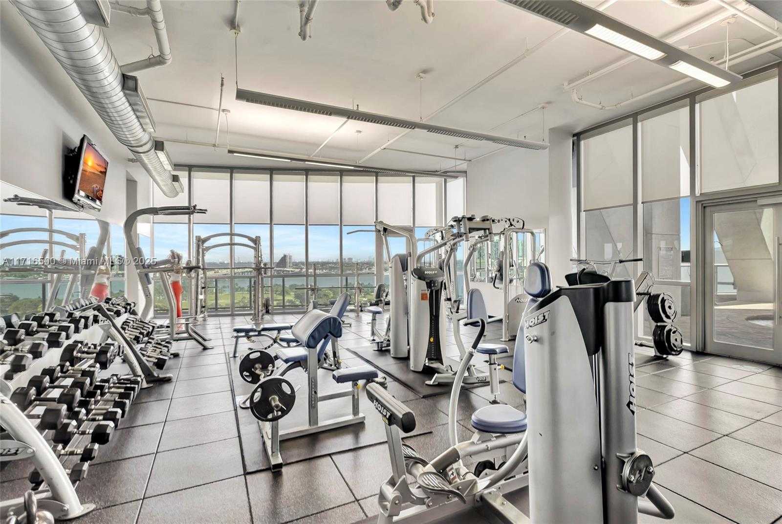 Small Image of 888 BISCAYNE BLVD #411, Miami Number 20