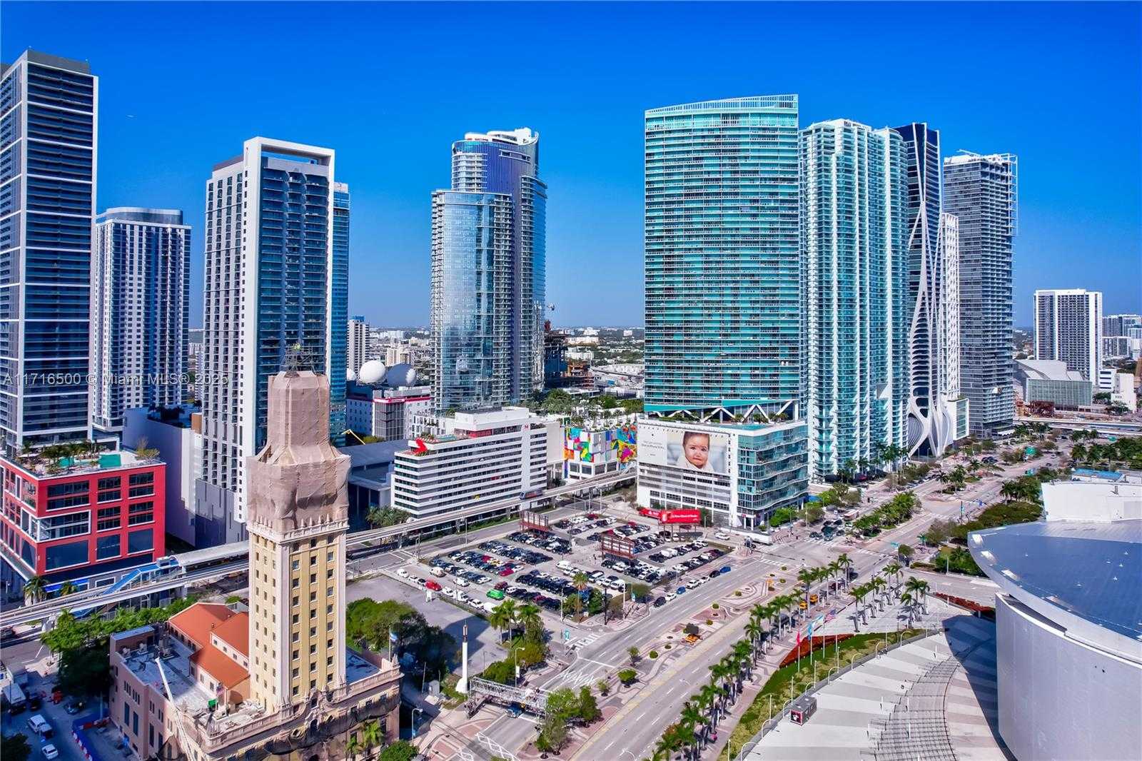 Small Image of 888 BISCAYNE BLVD #411, Miami Number 24