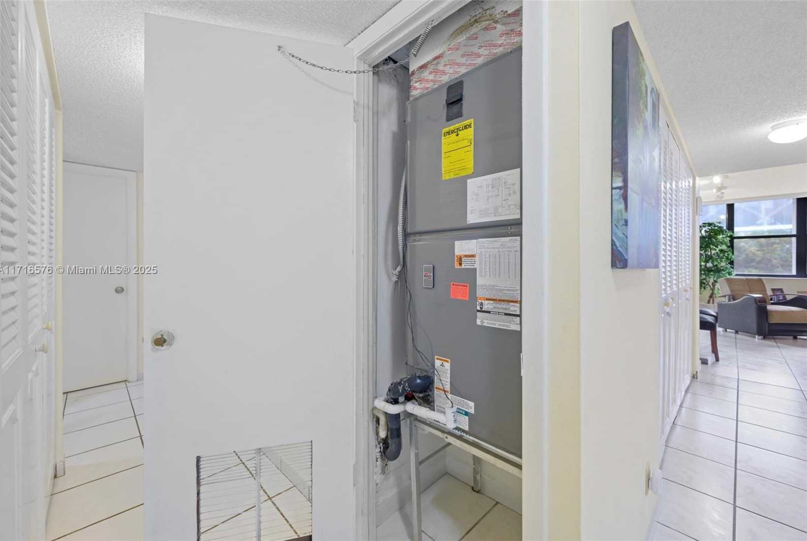 Small Image of 20401 NORTH EAST 30TH AVE #320-8, Aventura Number 10