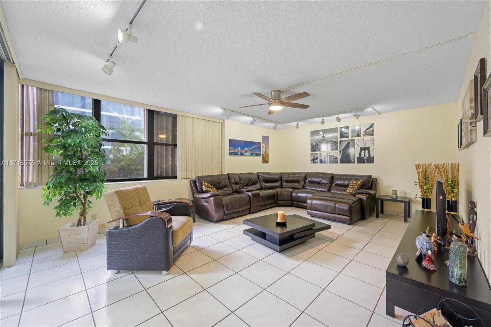 Small Image of 20401 NORTH EAST 30TH AVE #320-8, Aventura Number 2