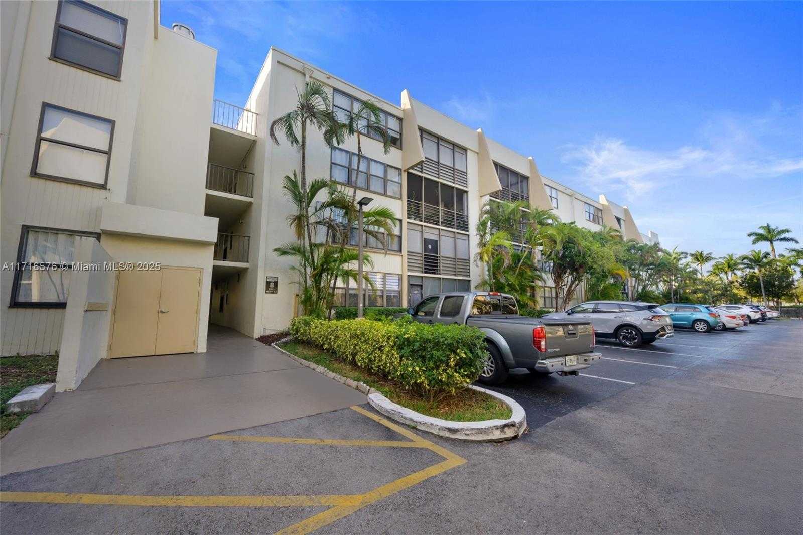 Small Image of 20401 NORTH EAST 30TH AVE #320-8, Aventura Number 22