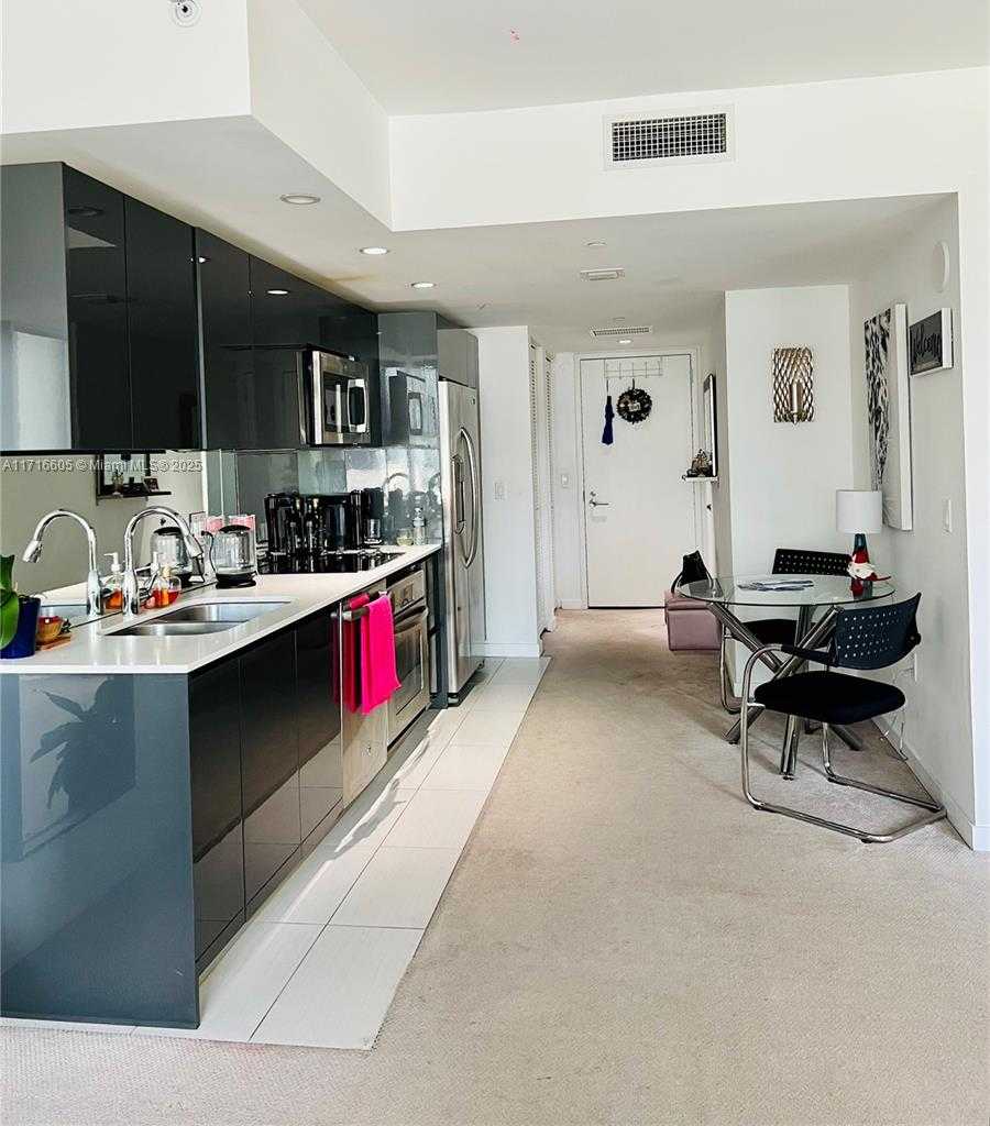 Small Image of 31 SOUTH EAST 6TH ST #1905, Miami Number 5