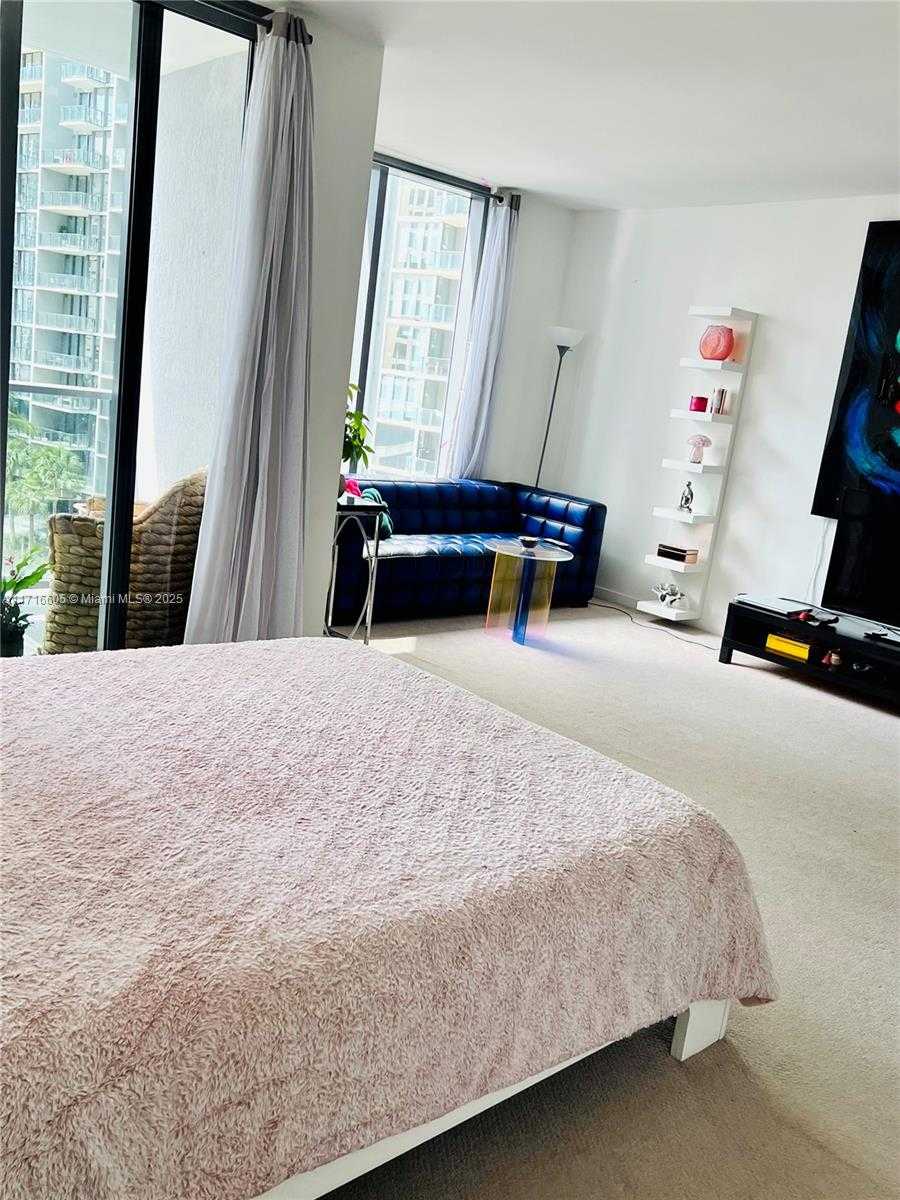 Small Image of 31 SOUTH EAST 6TH ST #1905, Miami Number 7