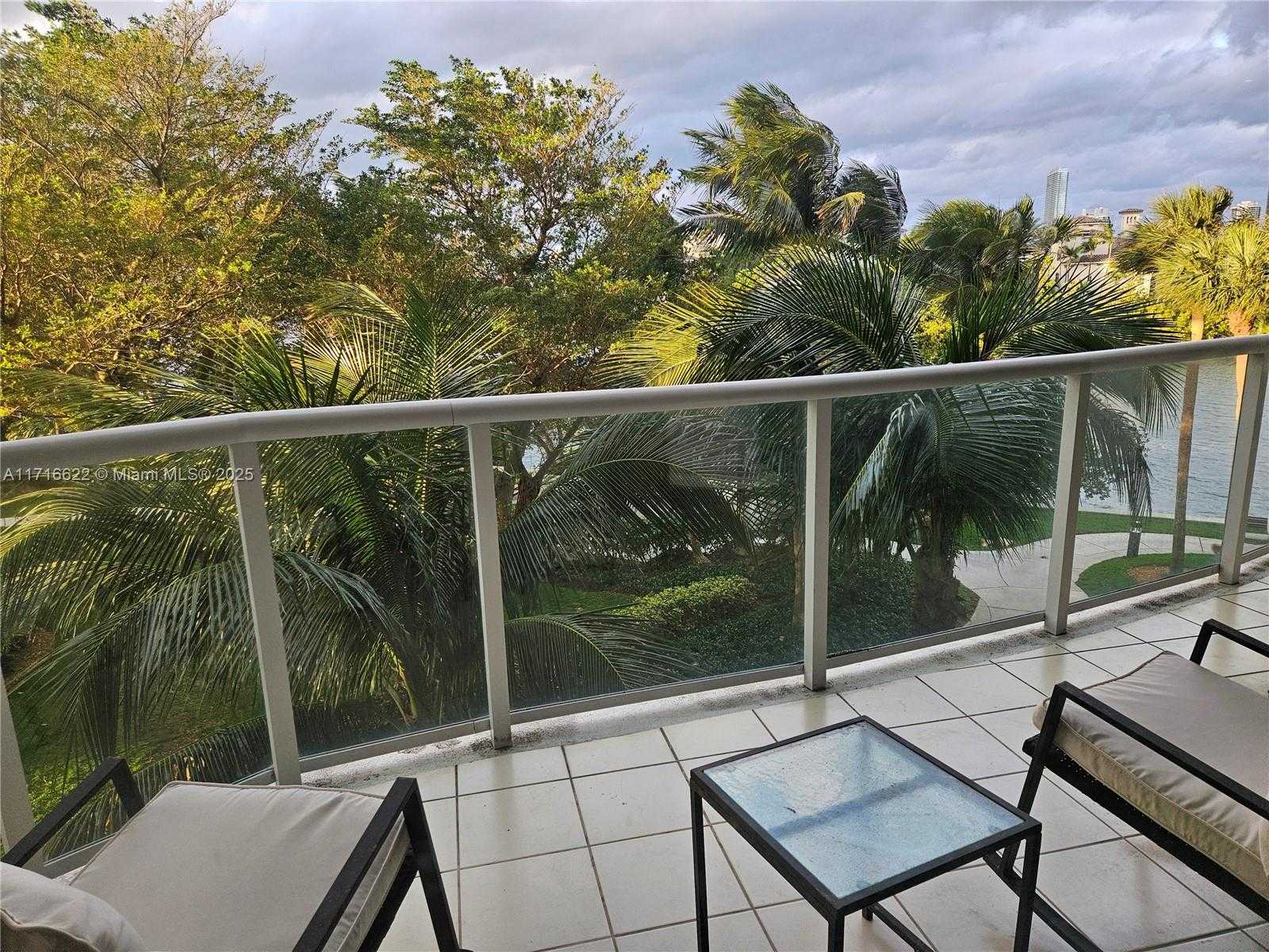 Small Image of 4000 ISLAND BLVD #W-STE3, Aventura Number 6
