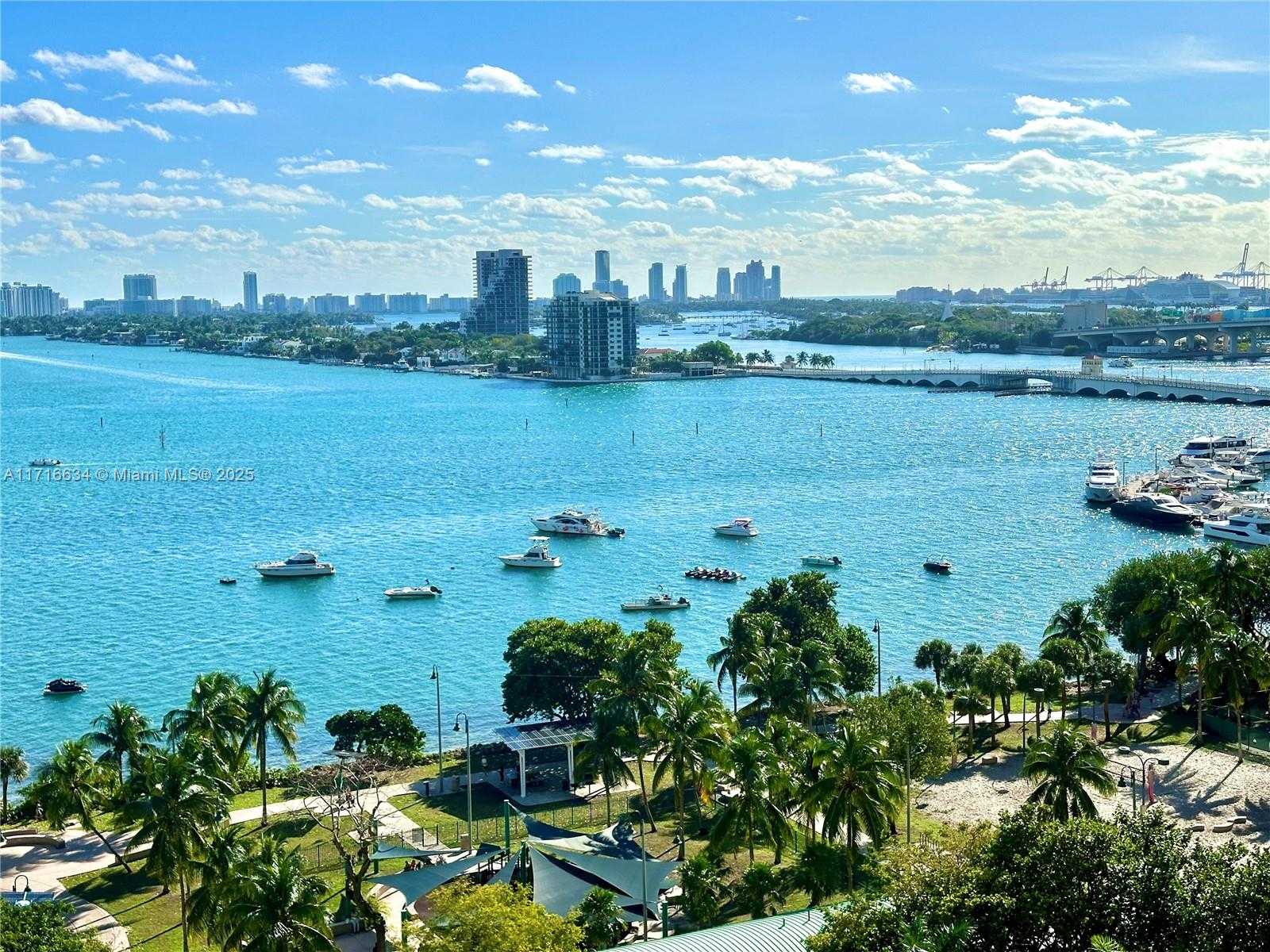 Small Image of 1800 NORTH BAYSHORE DR #1412, Miami Number 3