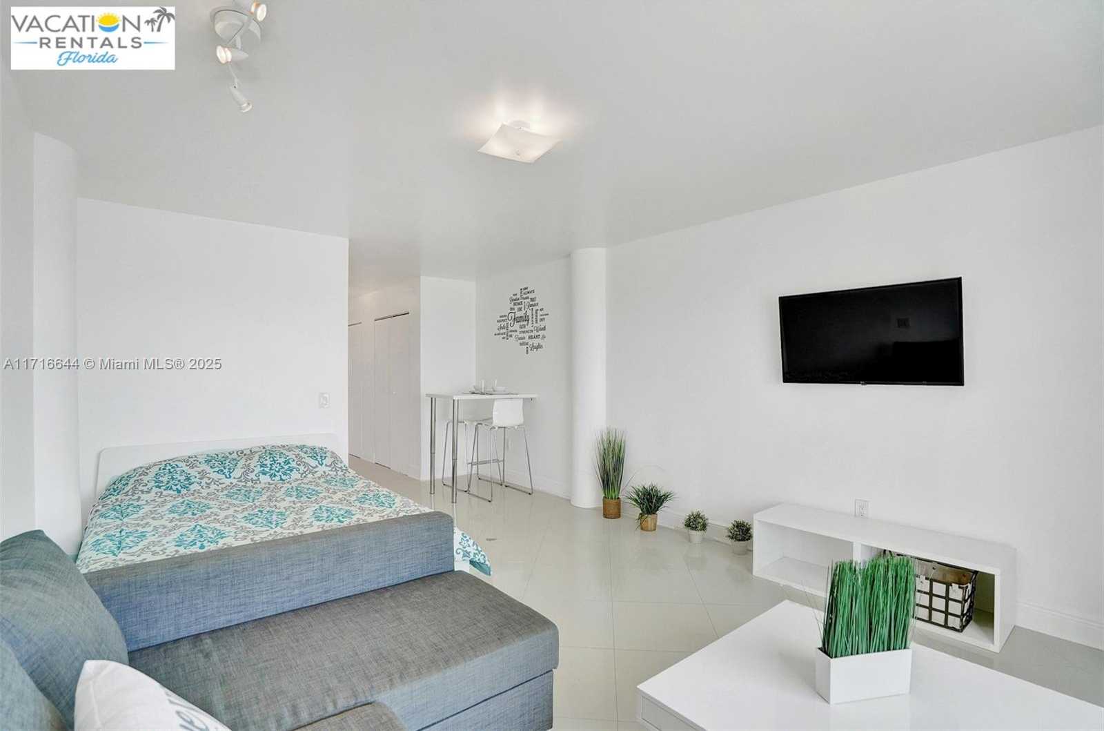 Small Image of 7904 WEST DR #611, North Bay Village Number 3