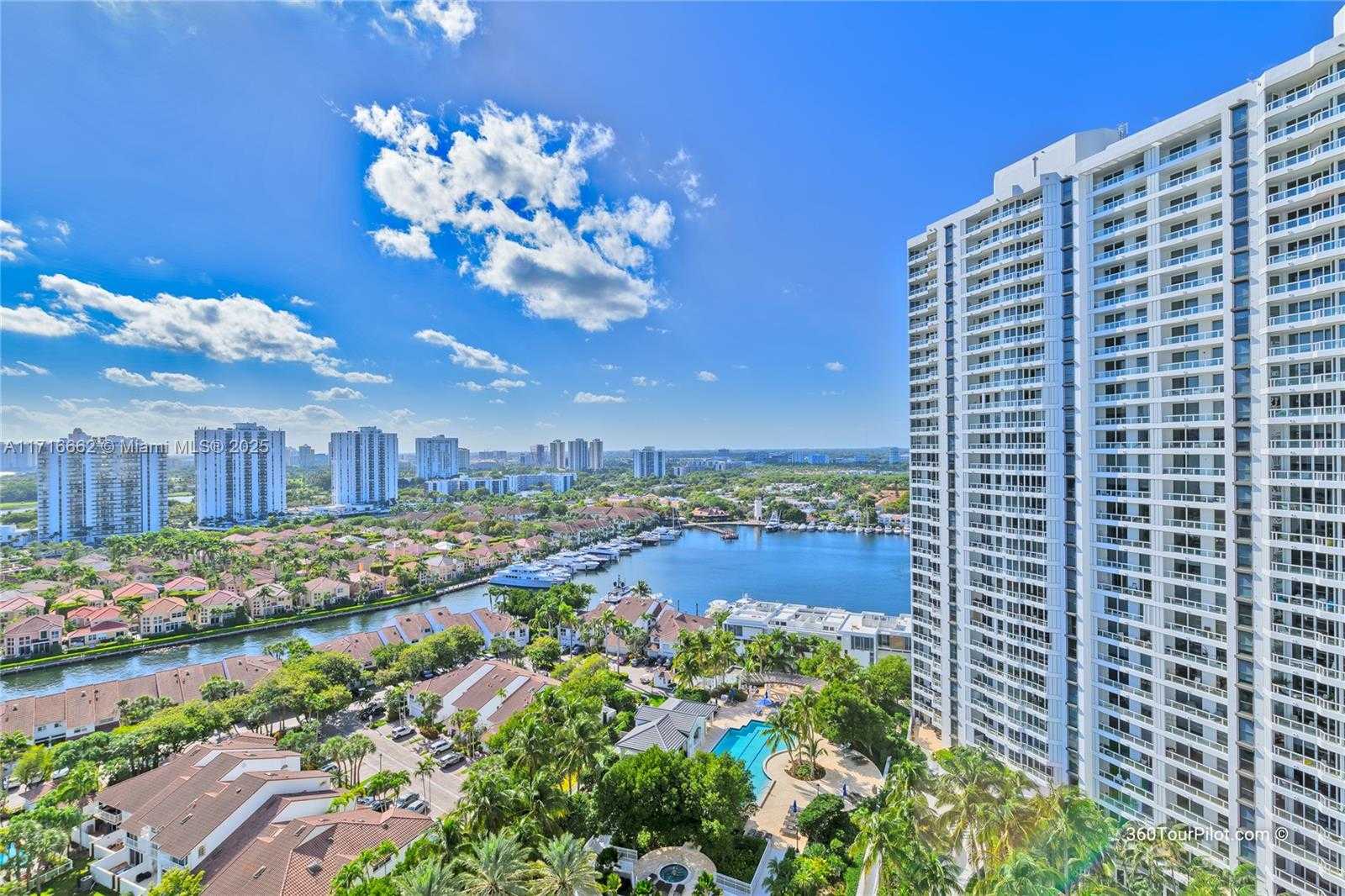 Small Image of 21050 POINT PL #2001, Aventura Number 30