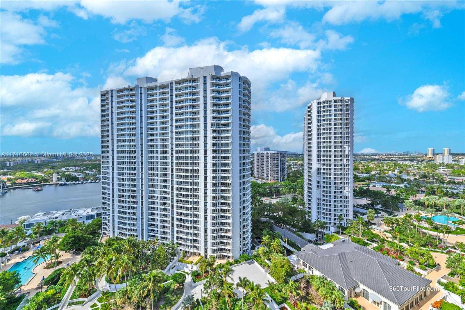 Small Image of 21050 POINT PL #2001, Aventura Number 33
