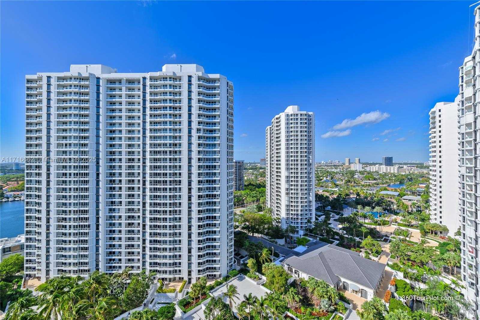 Small Image of 21050 POINT PL #2001, Aventura Number 41
