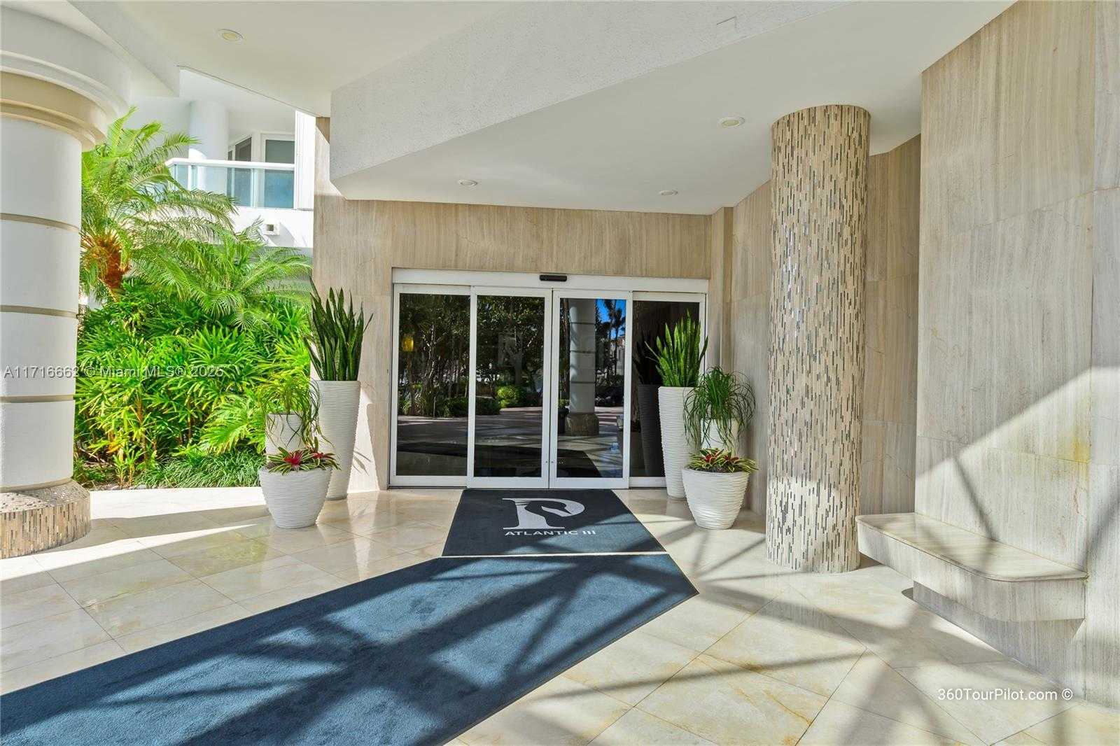 Small Image of 21050 POINT PL #2001, Aventura Number 5