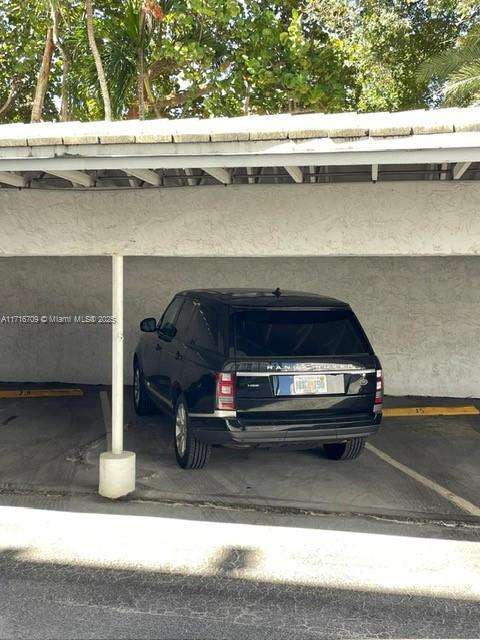 Small Image of 10230 COLLINS AVE #102, Bal Harbour Number 25