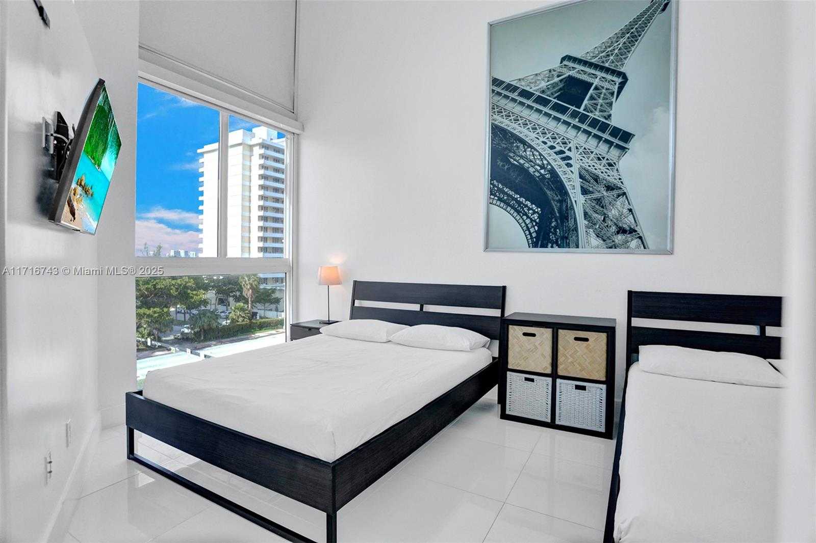 Small Image of 5445 COLLINS AVE #BAY-14, Miami Beach Number 20