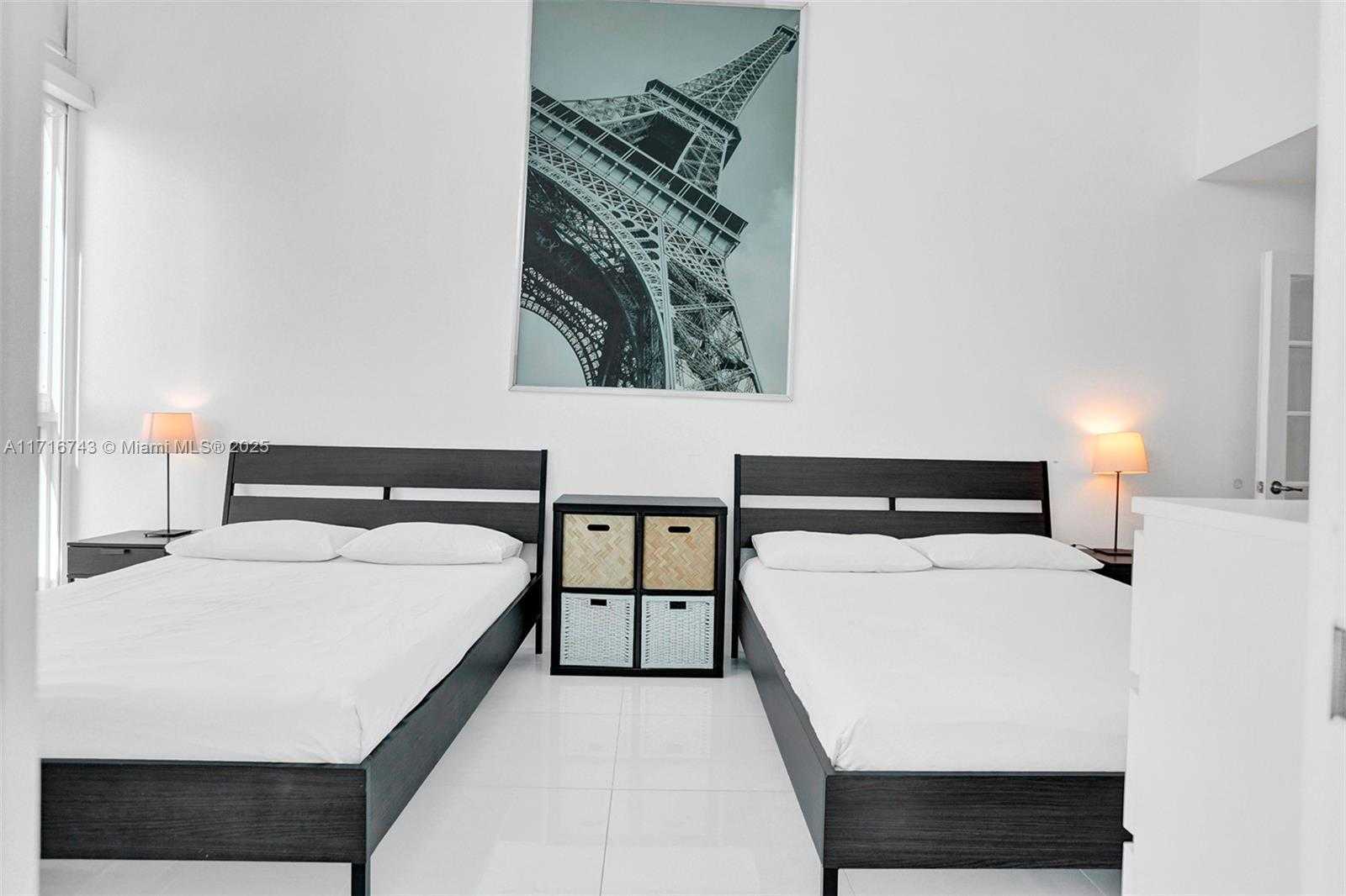 Small Image of 5445 COLLINS AVE #BAY-14, Miami Beach Number 38