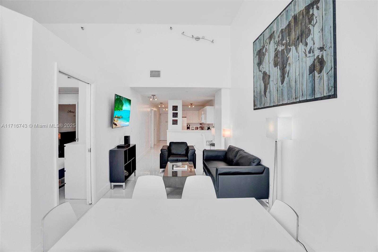 Small Image of 5445 COLLINS AVE #BAY-14, Miami Beach Number 39