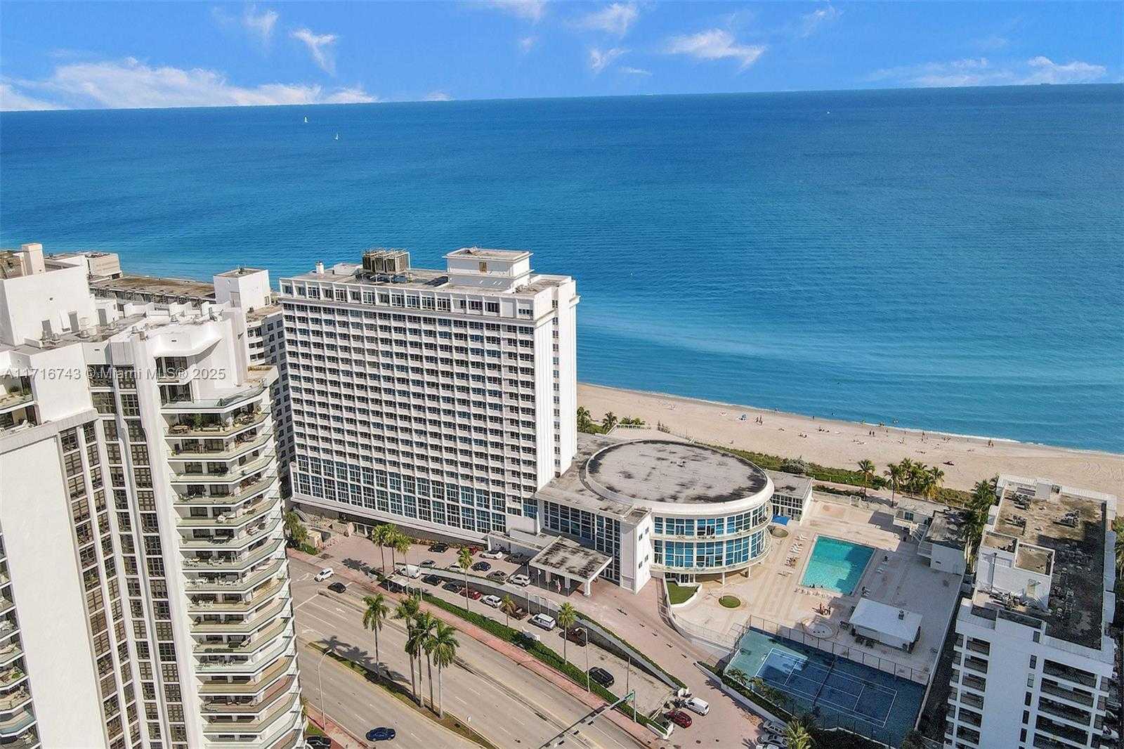 Small Image of 5445 COLLINS AVE #BAY-14, Miami Beach Number 44