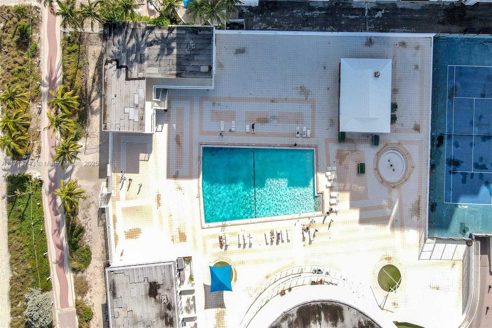 Small Image of 5445 COLLINS AVE #BAY-14, Miami Beach Number 47