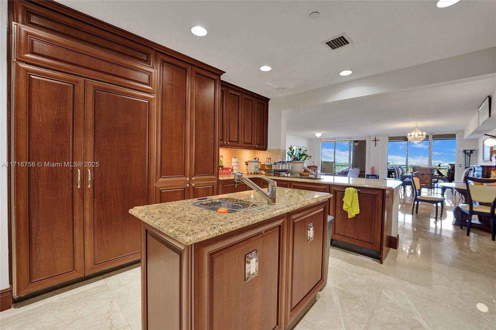 Small Image of 3501 NORTH OCEAN DR #4G, Hollywood Number 23