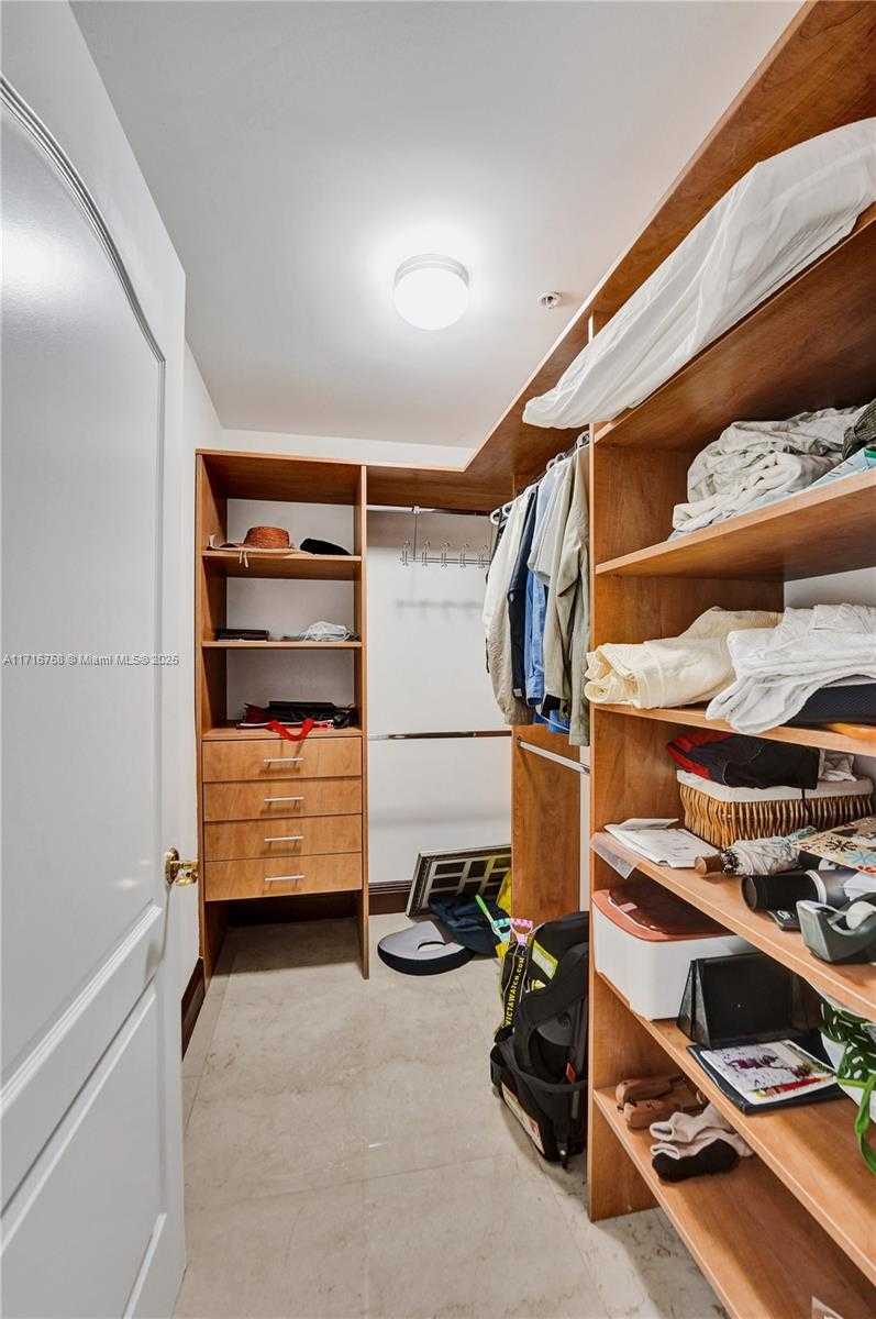 Small Image of 3501 NORTH OCEAN DR #4G, Hollywood Number 36