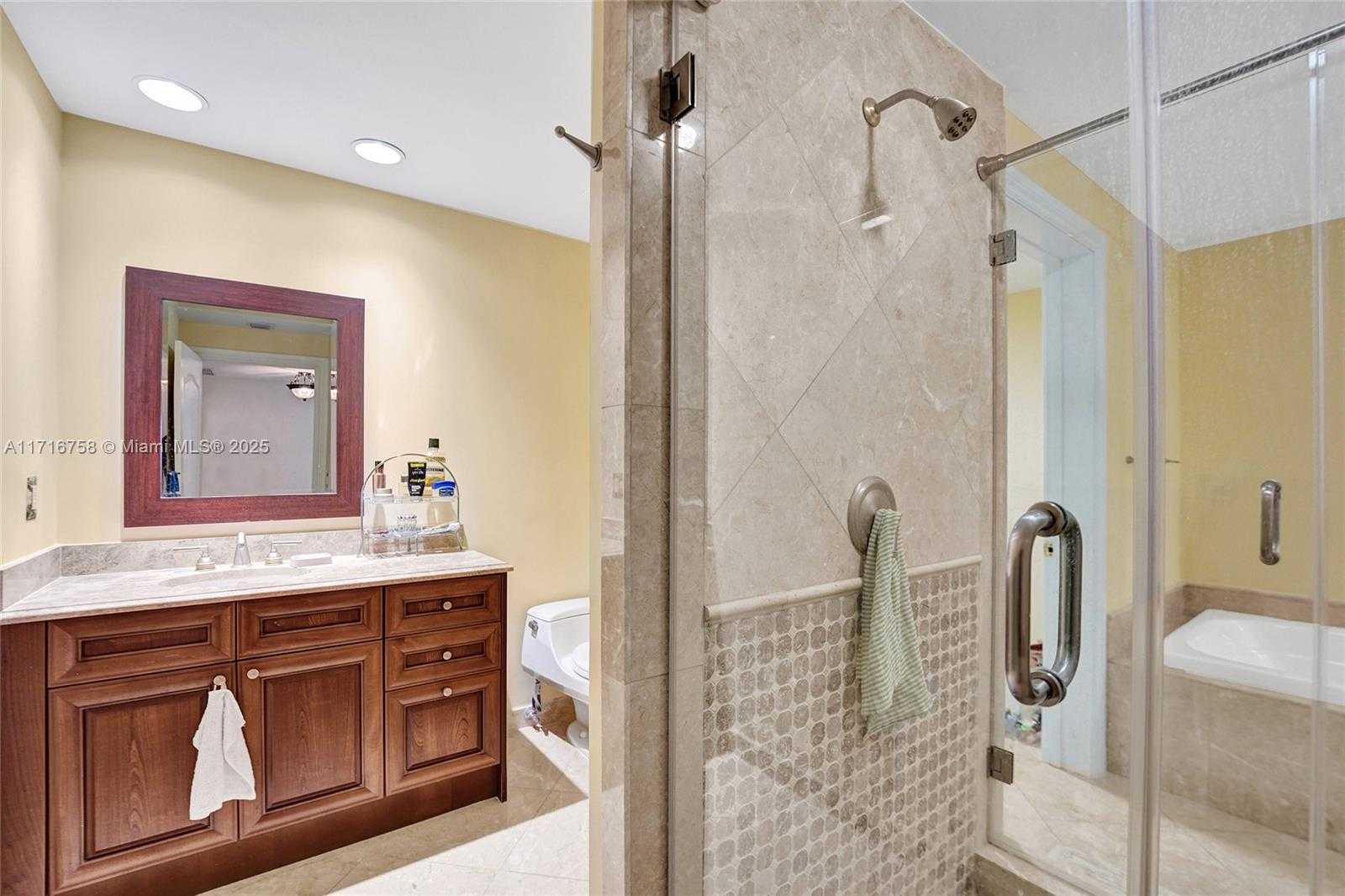 Small Image of 3501 NORTH OCEAN DR #4G, Hollywood Number 40