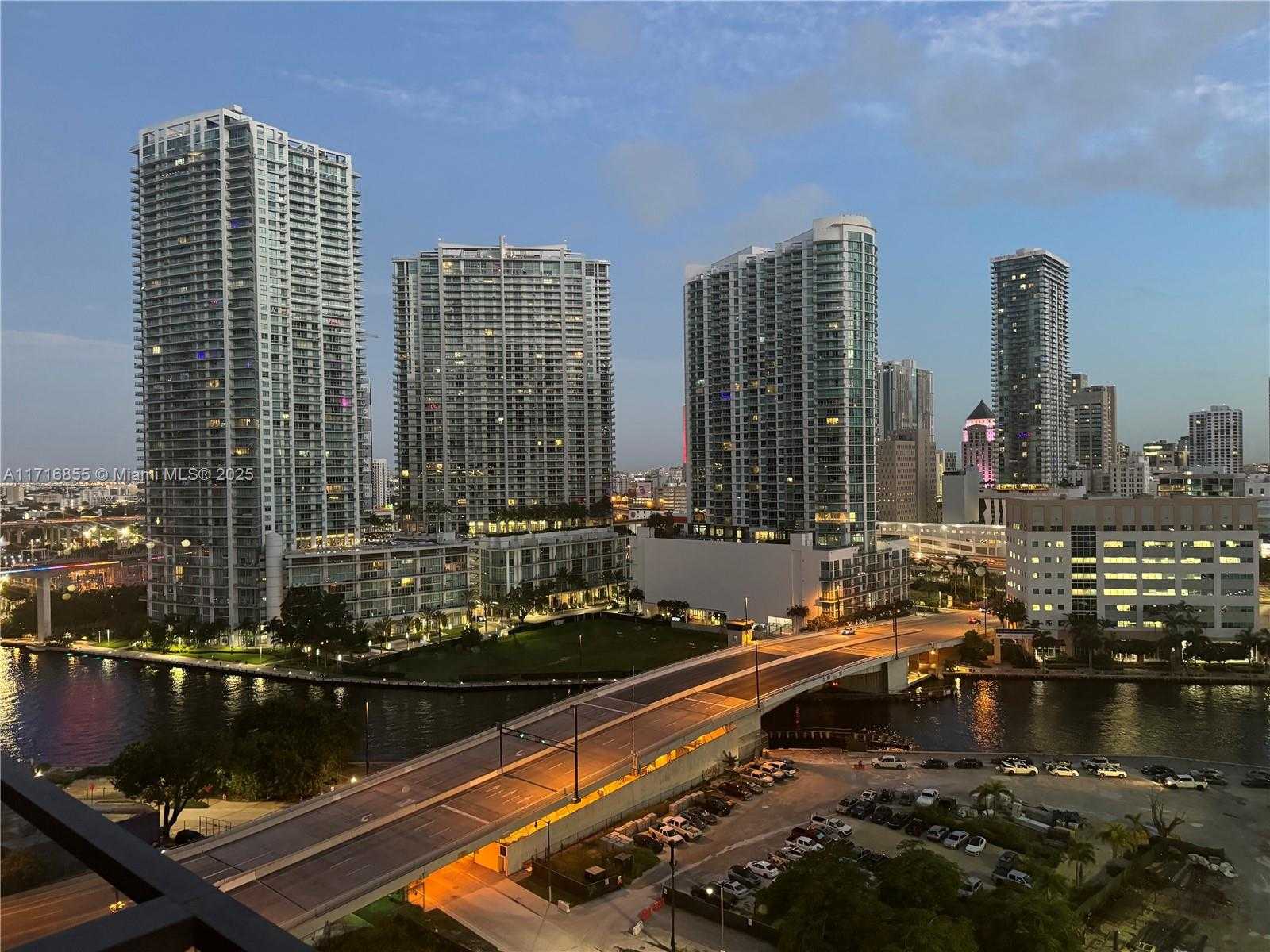 Small Image of 68 SOUTH EAST 6 ST #1111, Miami Number 2