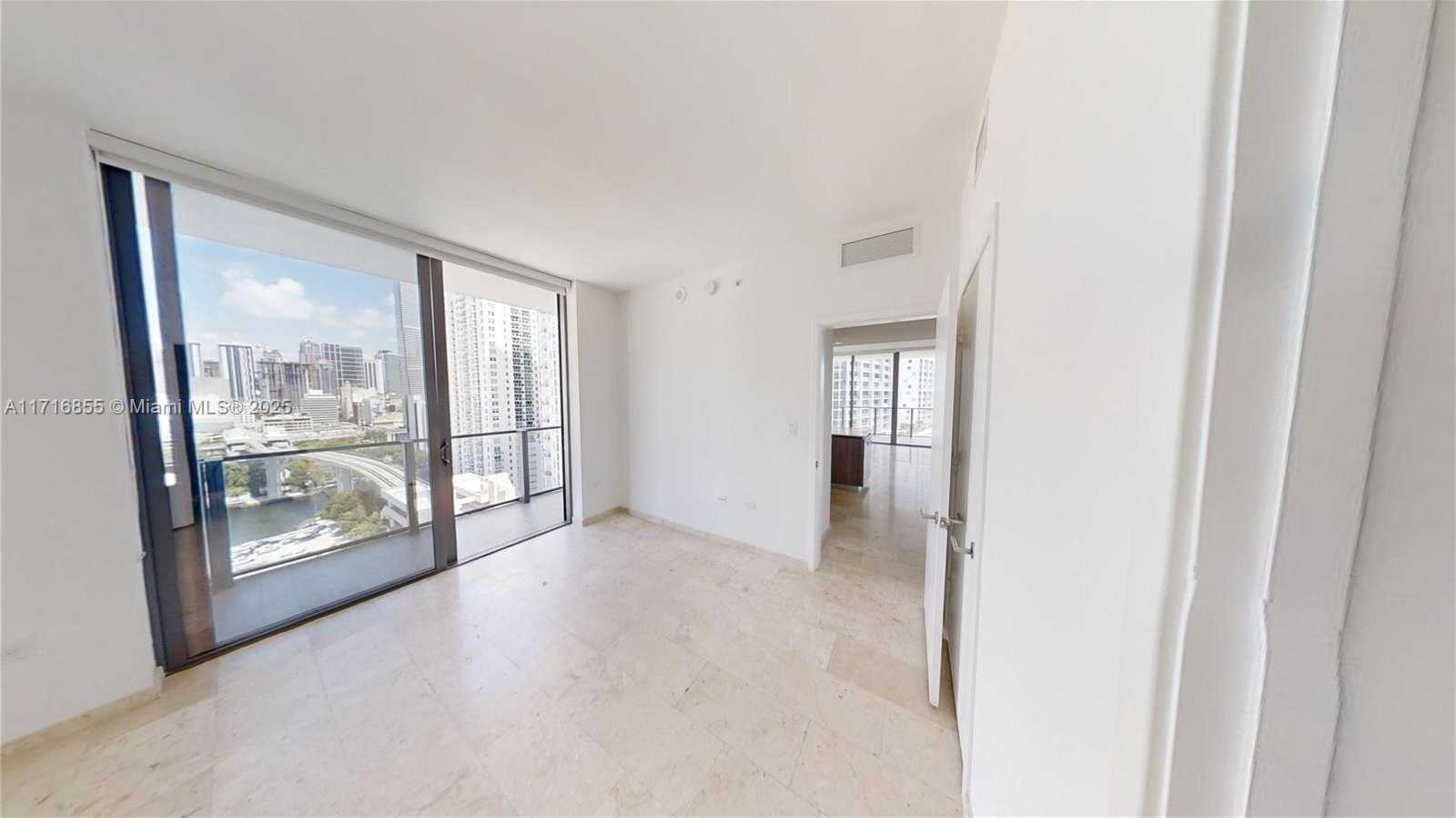 Small Image of 68 SOUTH EAST 6 ST #1111, Miami Number 29