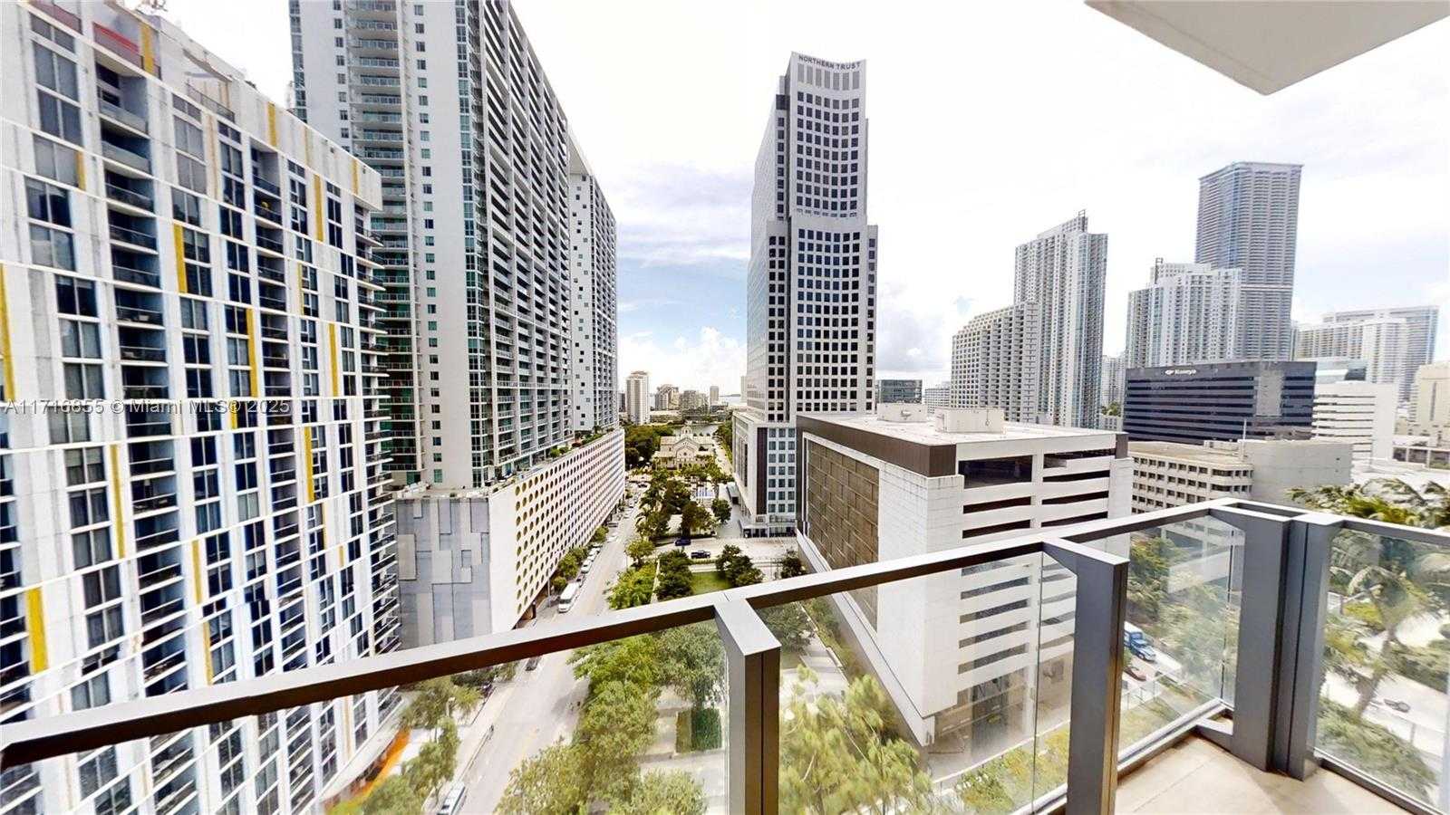 Small Image of 68 SOUTH EAST 6 ST #1111, Miami Number 6