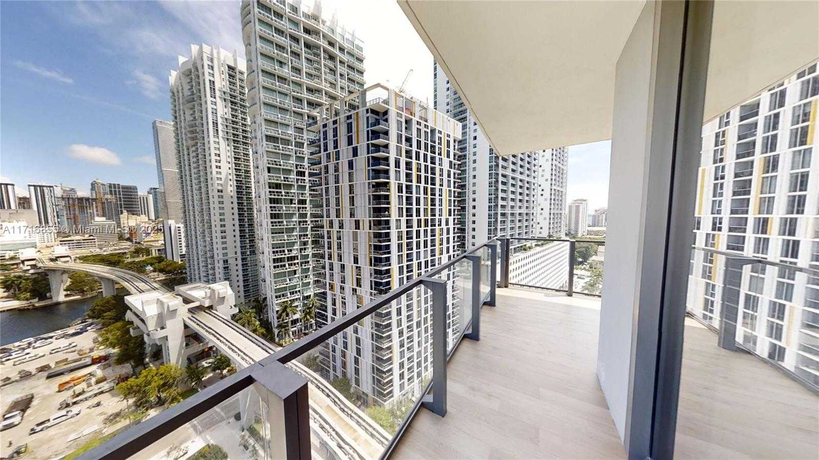 Small Image of 68 SOUTH EAST 6 ST #1111, Miami Number 9
