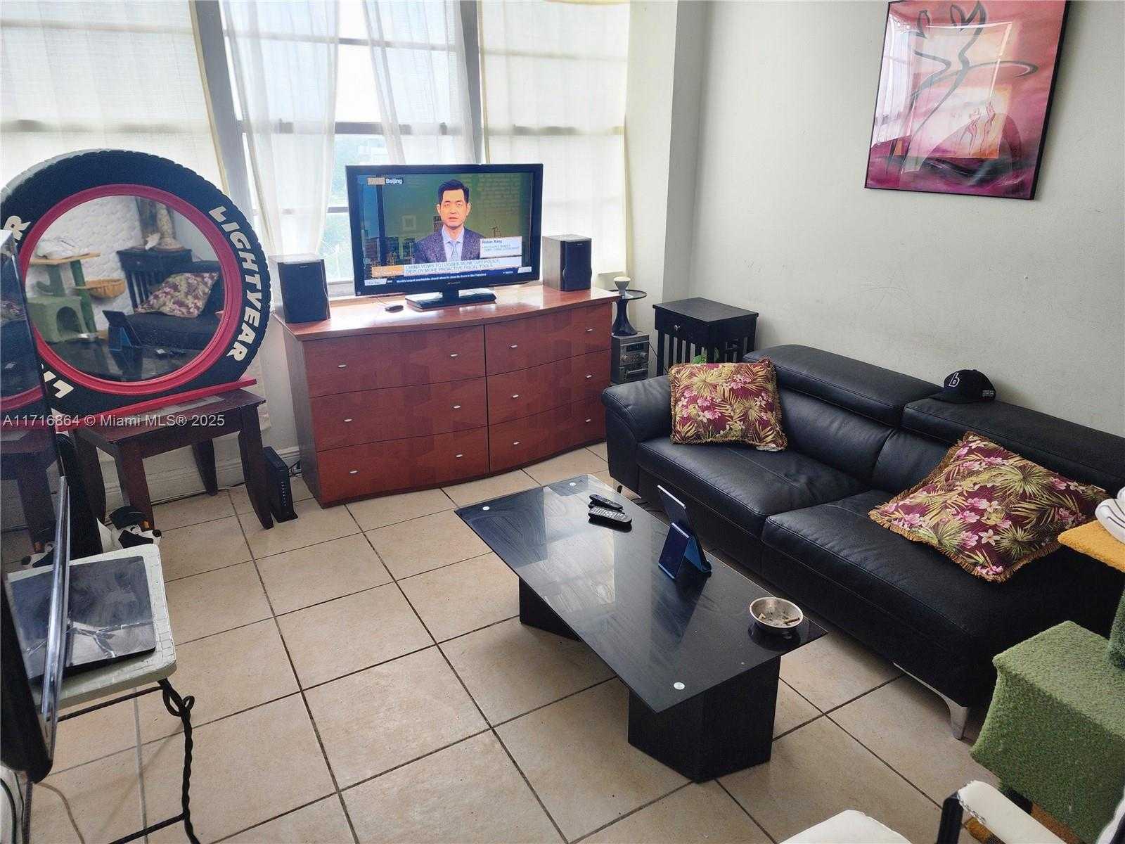 Small Image of 1351 NORTH EAST MIAMI GARDENS DRIVE #1025E, Miami Number 13