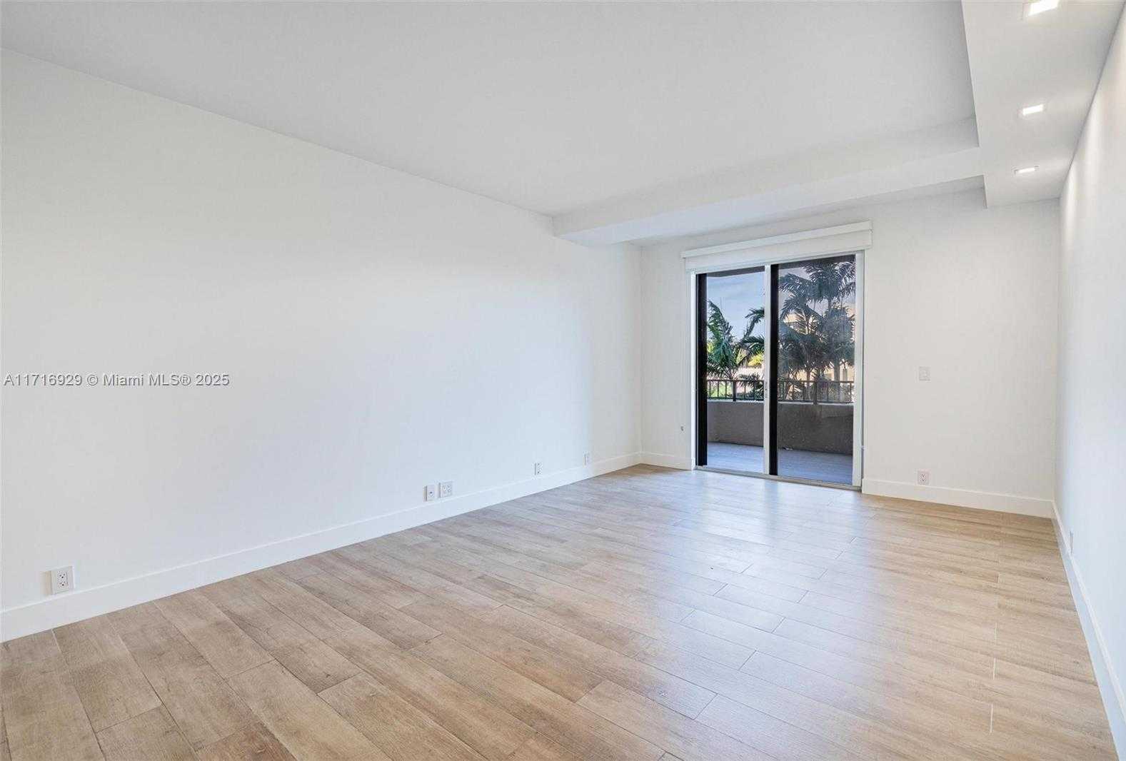 Small Image of 151 CRANDON BLVD #534, Key Biscayne Number 11