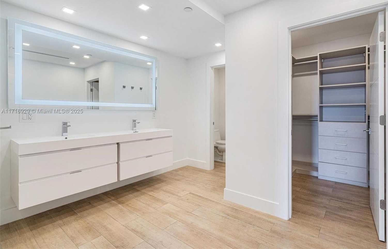 Small Image of 151 CRANDON BLVD #534, Key Biscayne Number 15