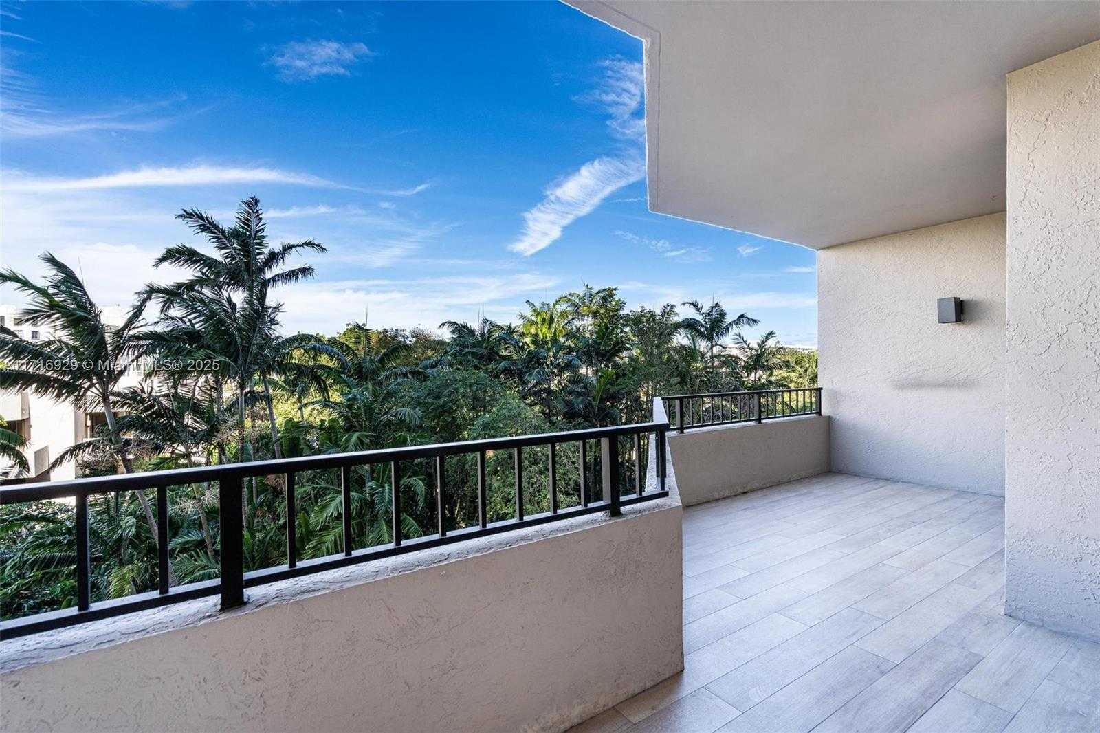 Small Image of 151 CRANDON BLVD #534, Key Biscayne Number 18