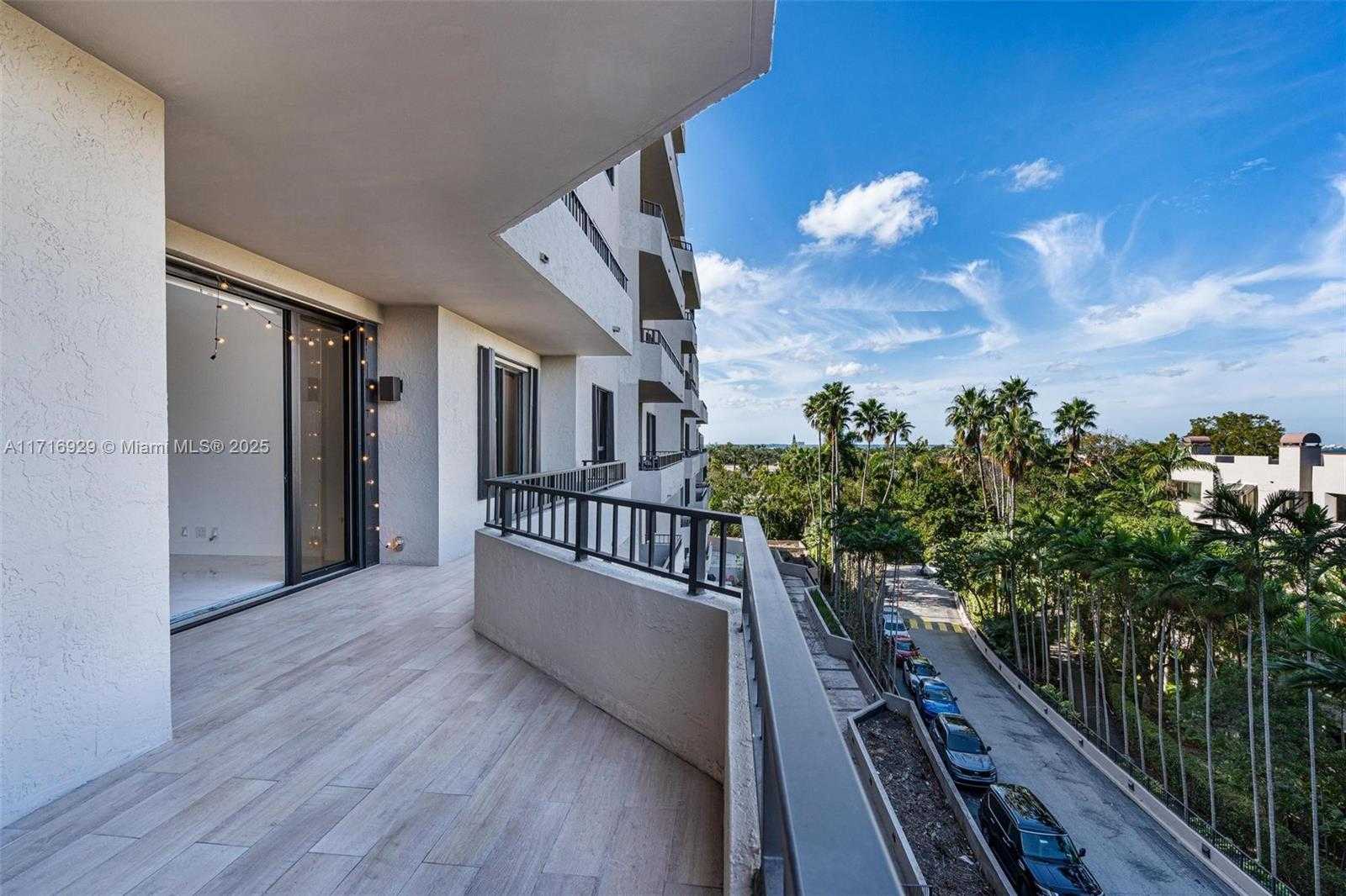 Small Image of 151 CRANDON BLVD #534, Key Biscayne Number 21