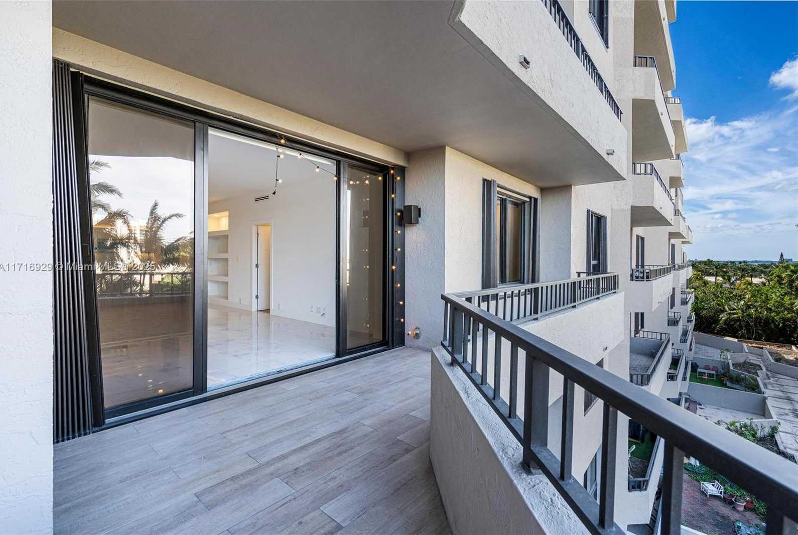 Small Image of 151 CRANDON BLVD #534, Key Biscayne Number 22