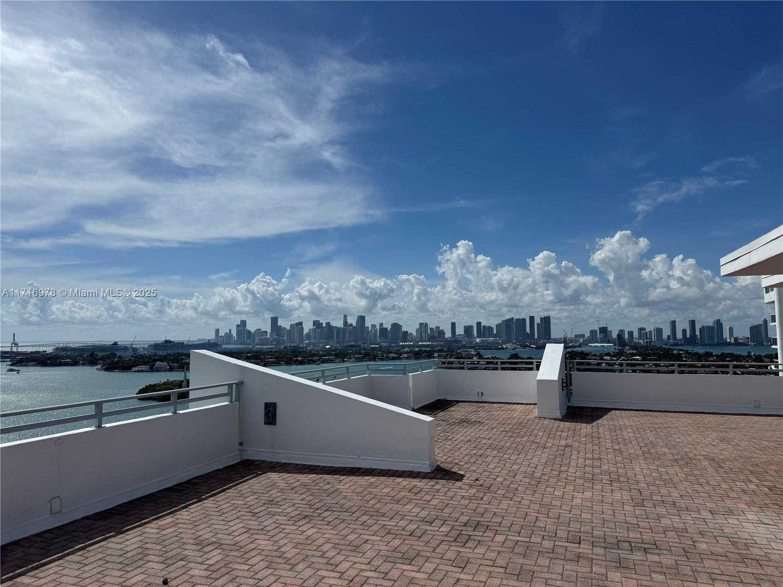 Small Image of 11 ISLAND AVE #1911, Miami Beach Number 12