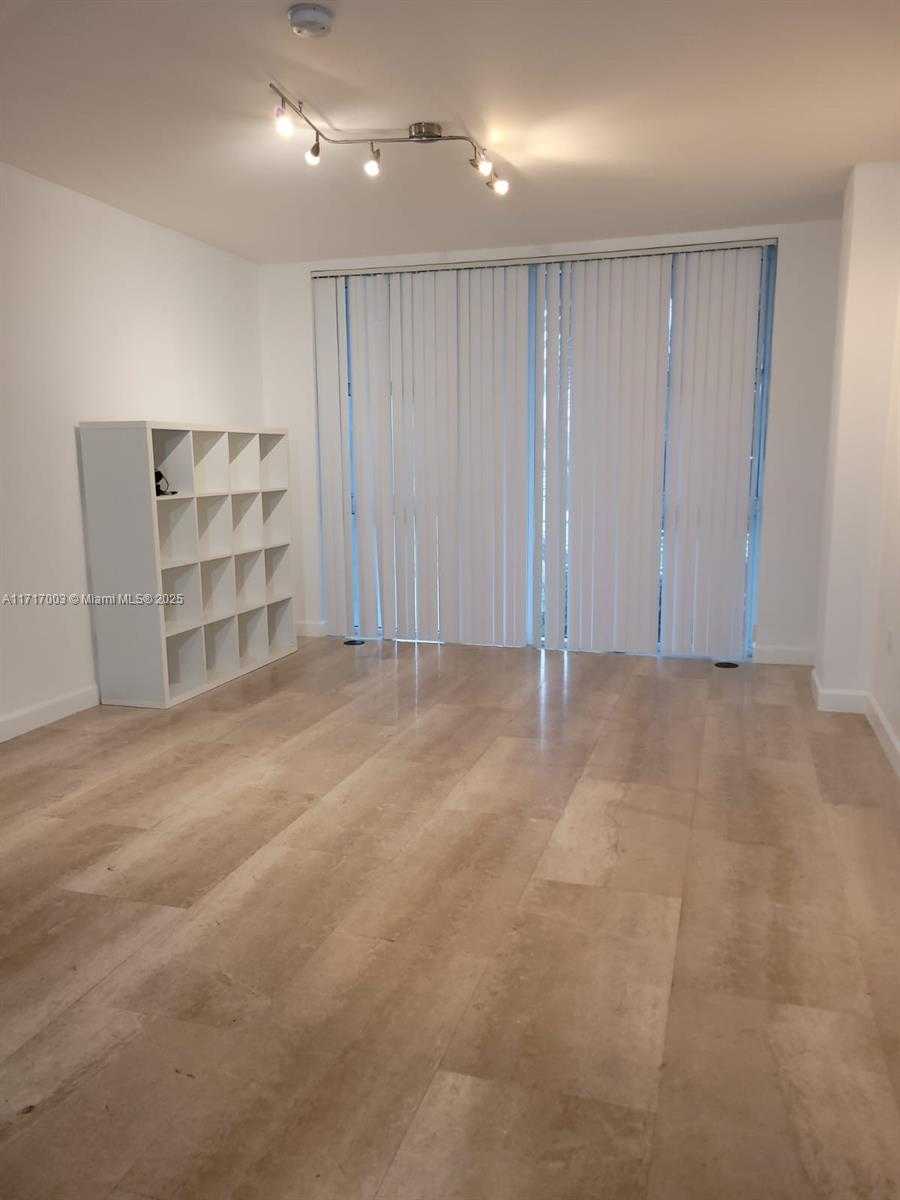 Small Image of 10275 COLLINS AVE #111, Bal Harbour Number 11