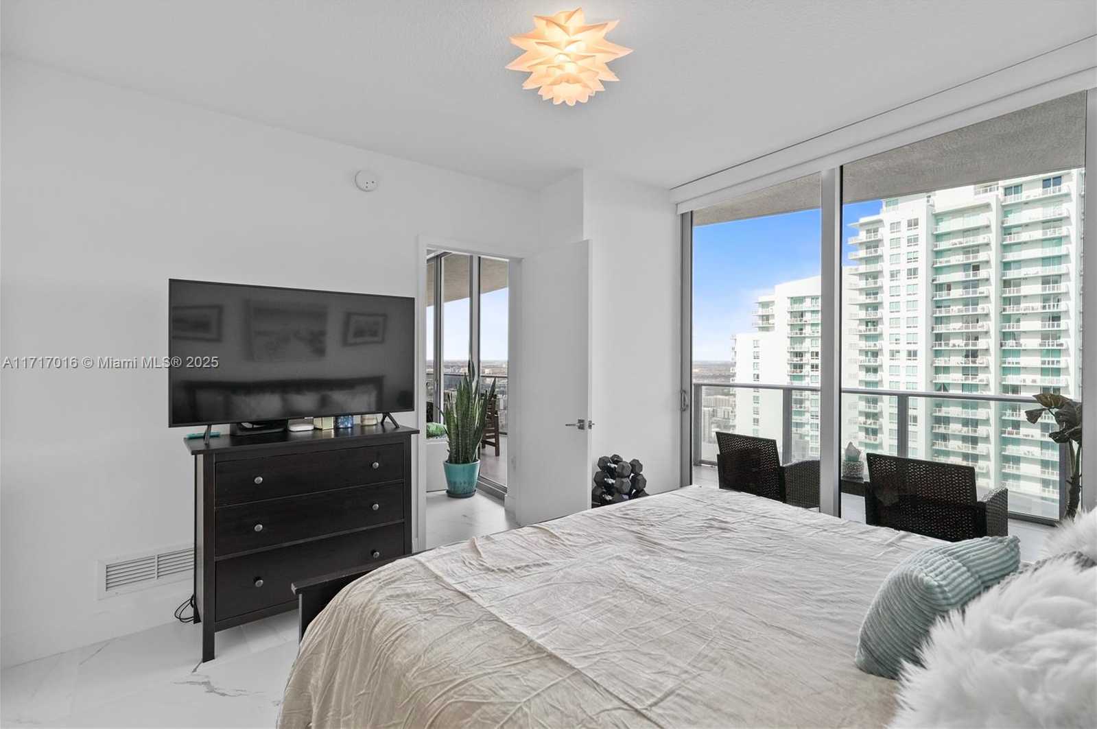 Small Image of 488 NORTH EAST 18TH ST #4009, Miami Number 14