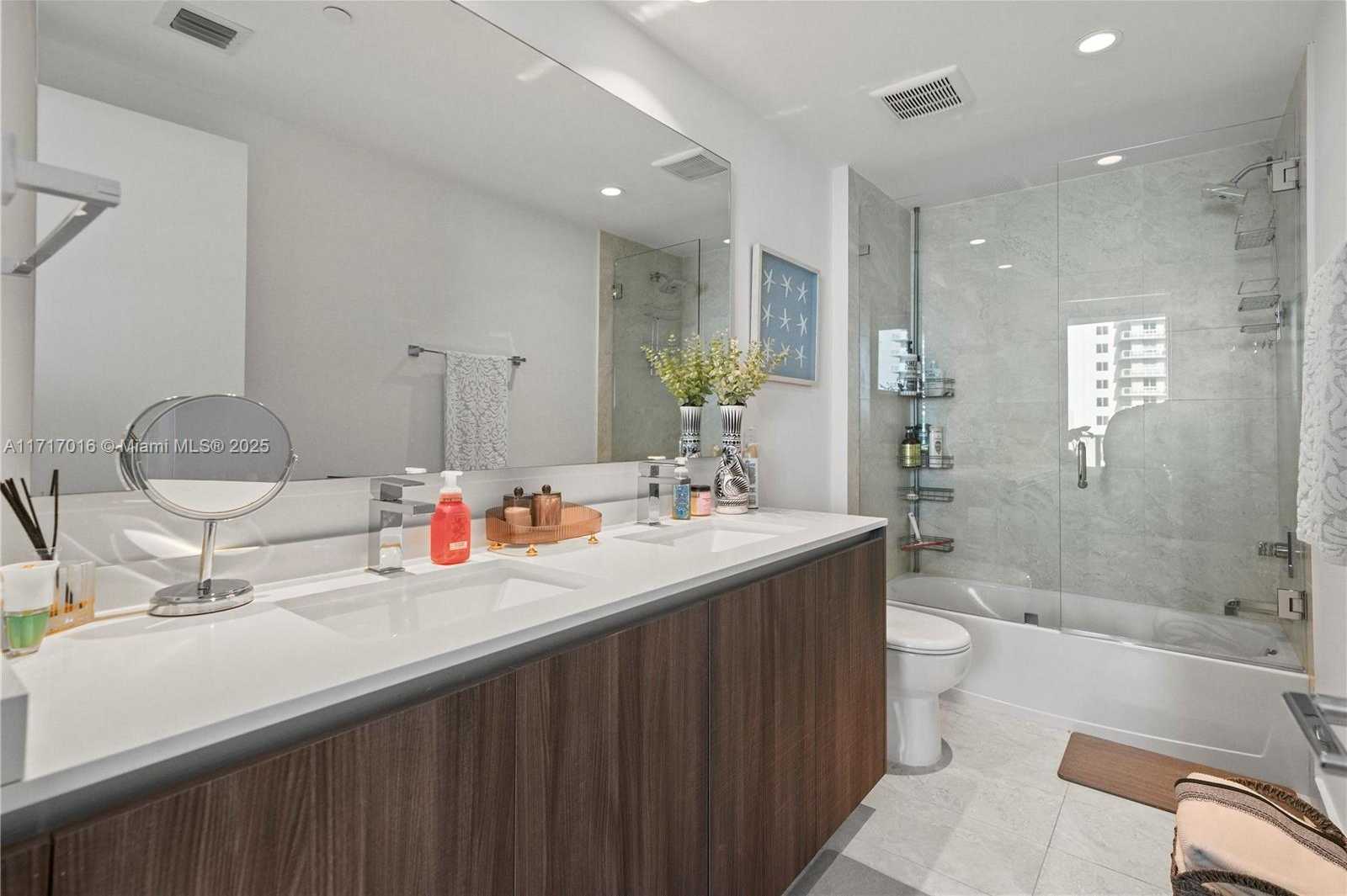 Small Image of 488 NORTH EAST 18TH ST #4009, Miami Number 15