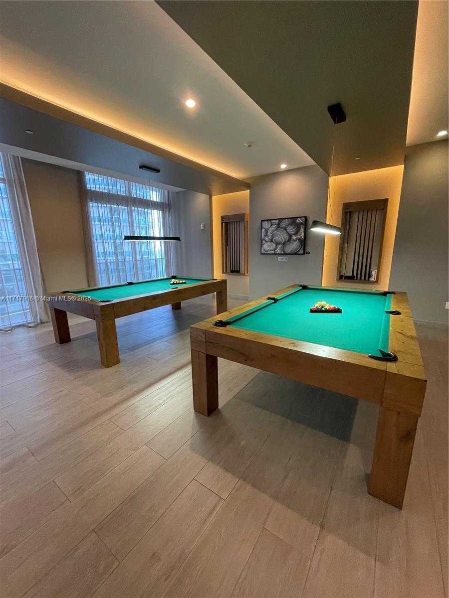 Small Image of 488 NORTH EAST 18TH ST #4009, Miami Number 37