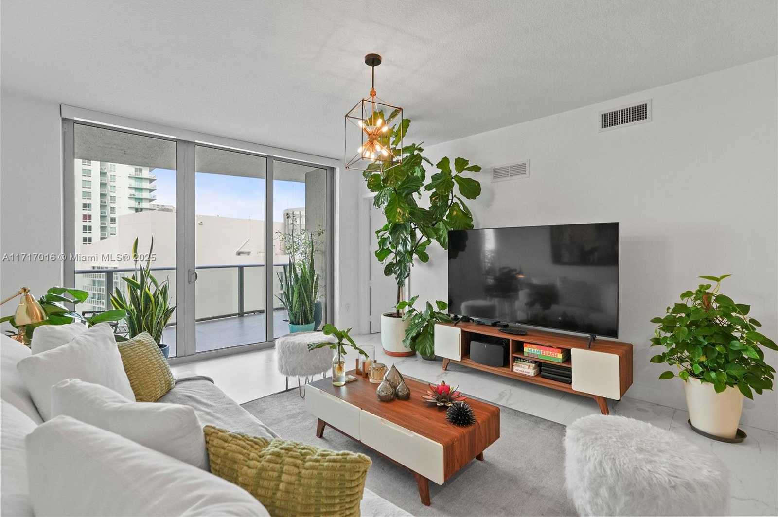 Small Image of 488 NORTH EAST 18TH ST #4009, Miami Number 9