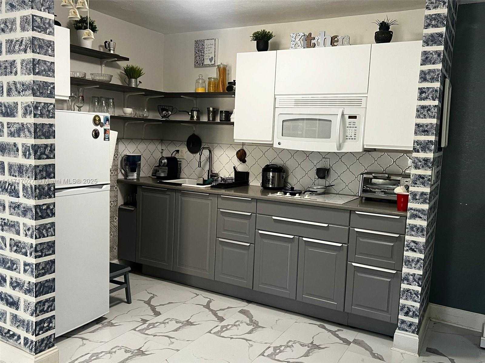 Small Image of 15500 SOUTH WEST 80TH ST #A-106, Miami Number 5