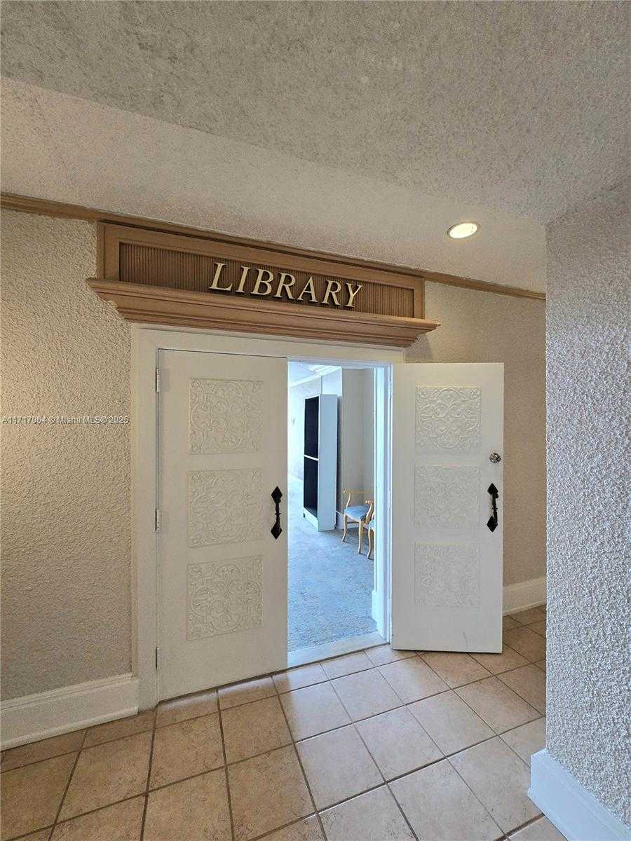 Small Image of 18051 BISCAYNE BLVD #1204, Aventura Number 33