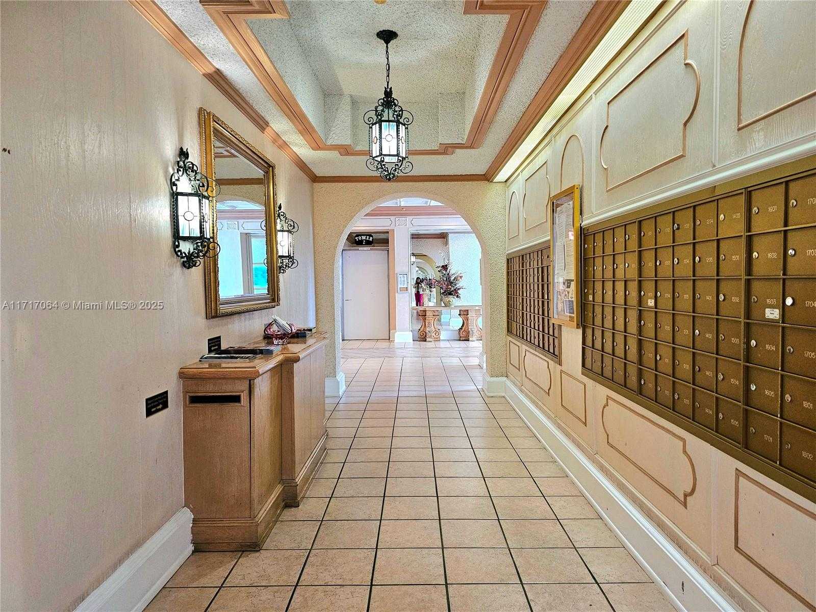 Small Image of 18051 BISCAYNE BLVD #1204, Aventura Number 36