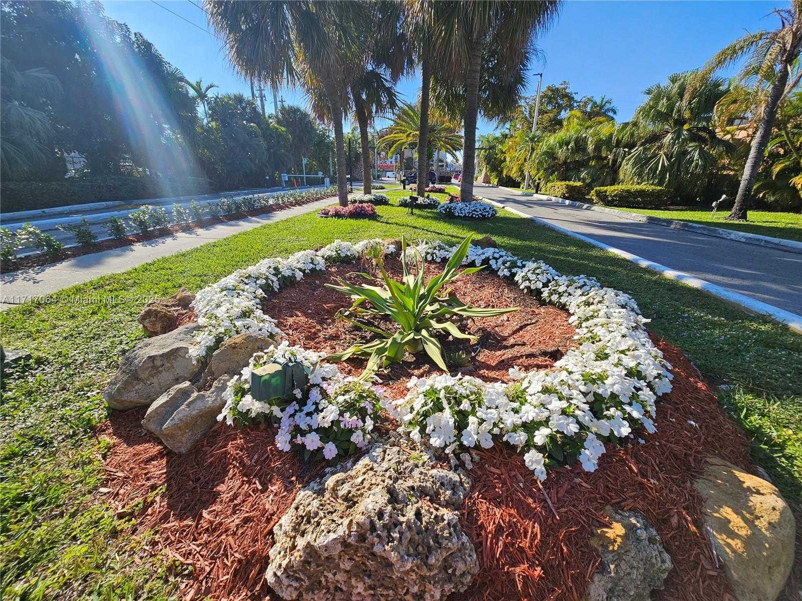 Small Image of 18051 BISCAYNE BLVD #1204, Aventura Number 45